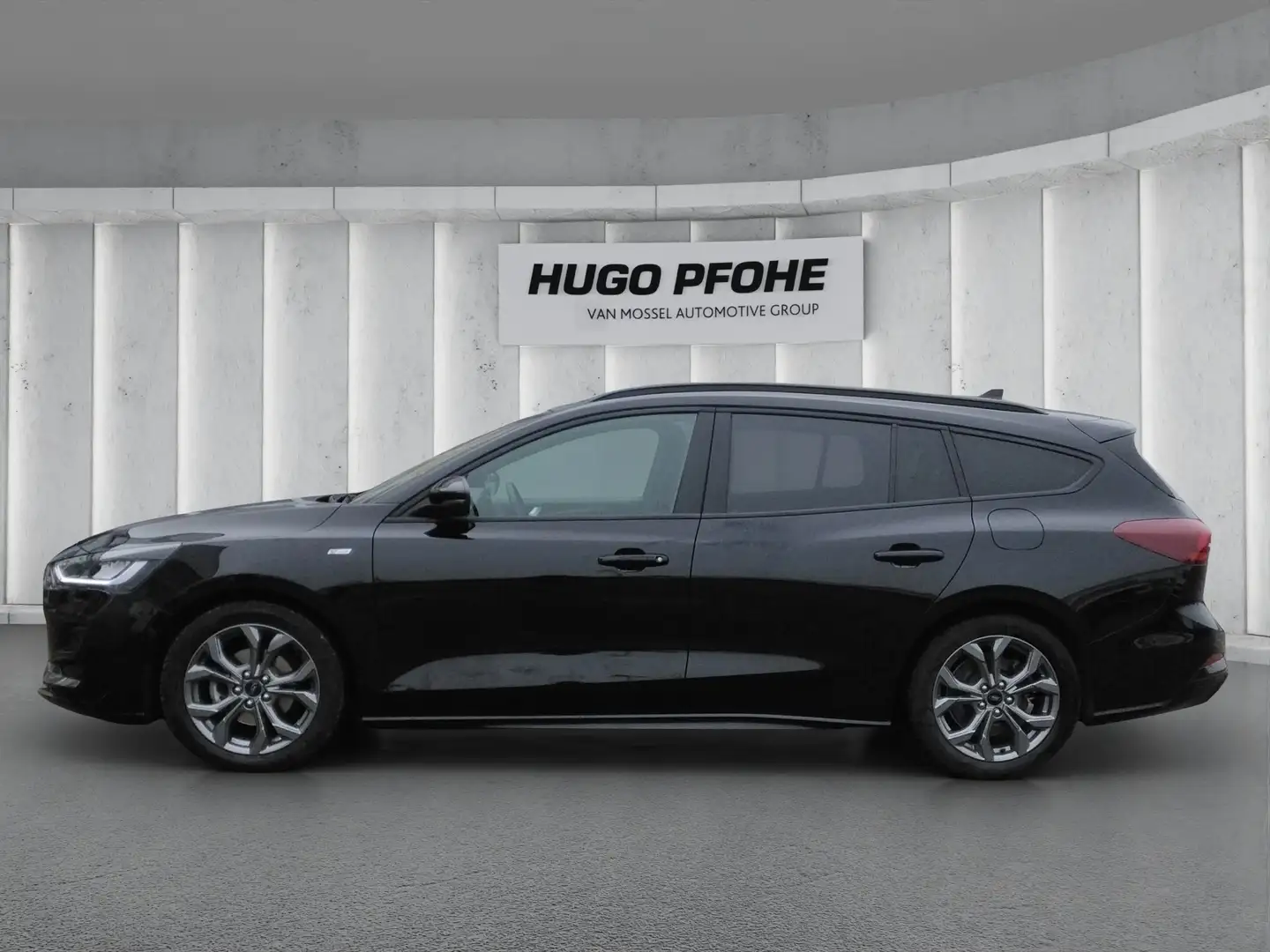 Ford Focus ST-Line X 1.5 EcoBlue Turnier Auto.. 85 kW. 5-türi Noir - 2