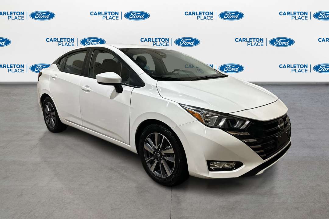 2025 Nissan Versa SV  - Heated Seats -  Apple CarPlay