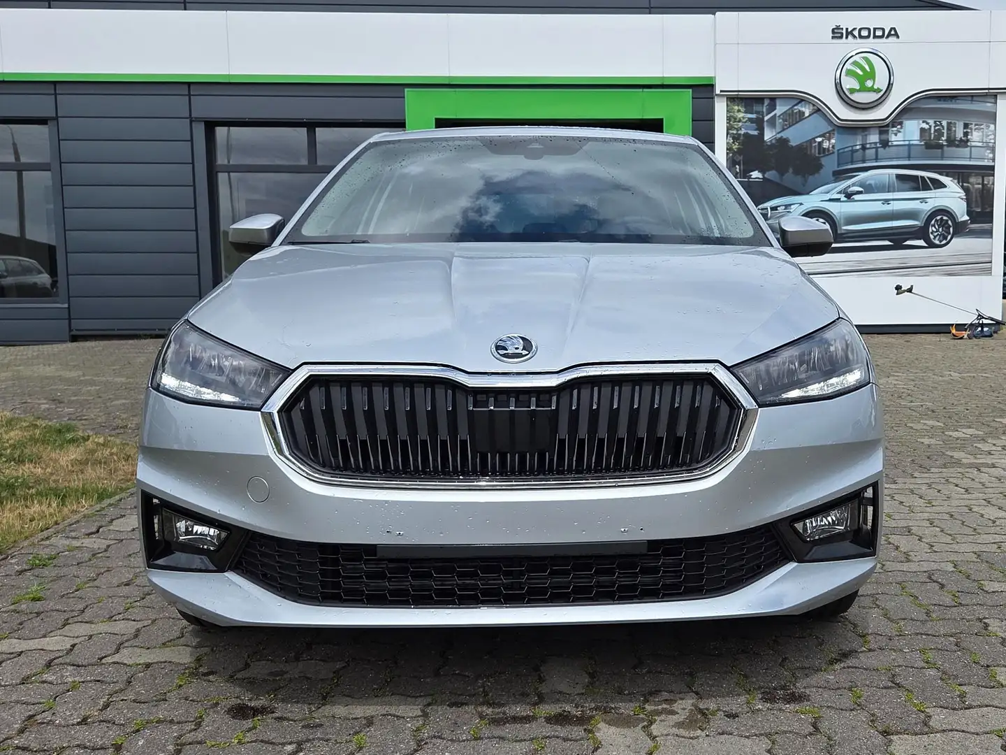 Skoda Fabia 1.0 TSI Selection Silber - 2