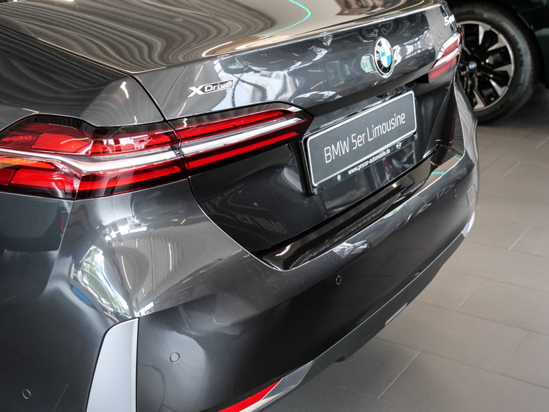 BMW 540 d xDrive HUD PANO ACC AHK 360°KAM RFK NAVI — photo 6