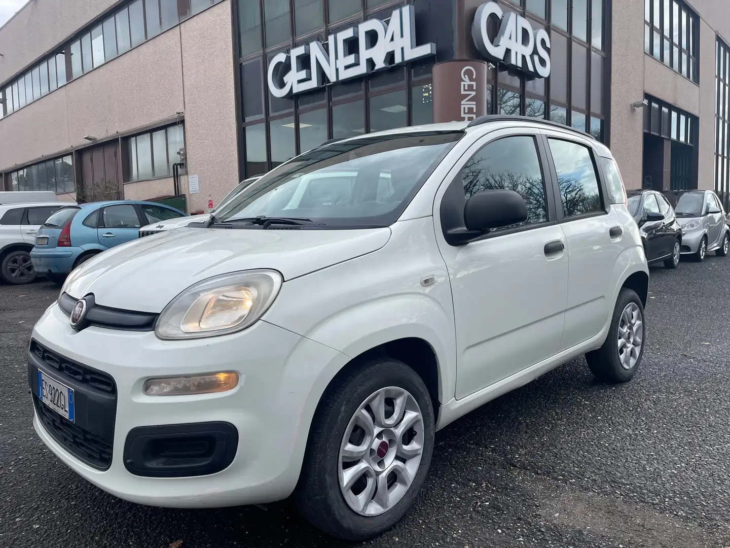 Fiat Panda III 2013 0.9 t.air t. natural power Pop 80cv Bianco - 1