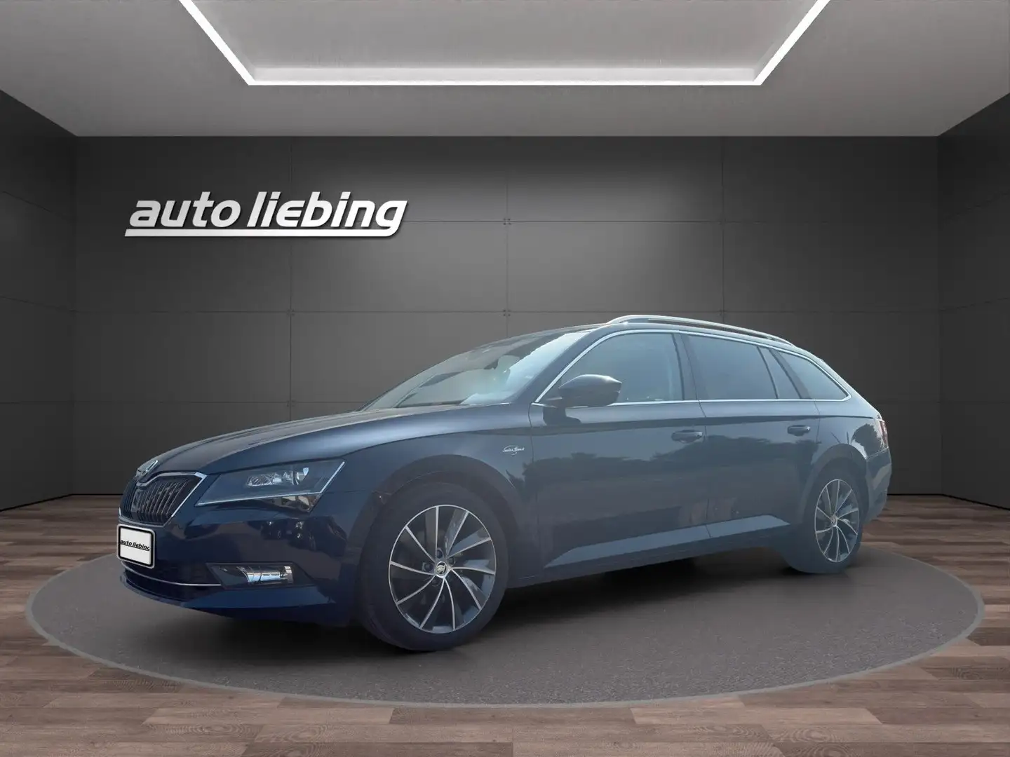 Skoda Superb Combi L&K*Leder`Xenon*Navi*Dach*top Blau - 2