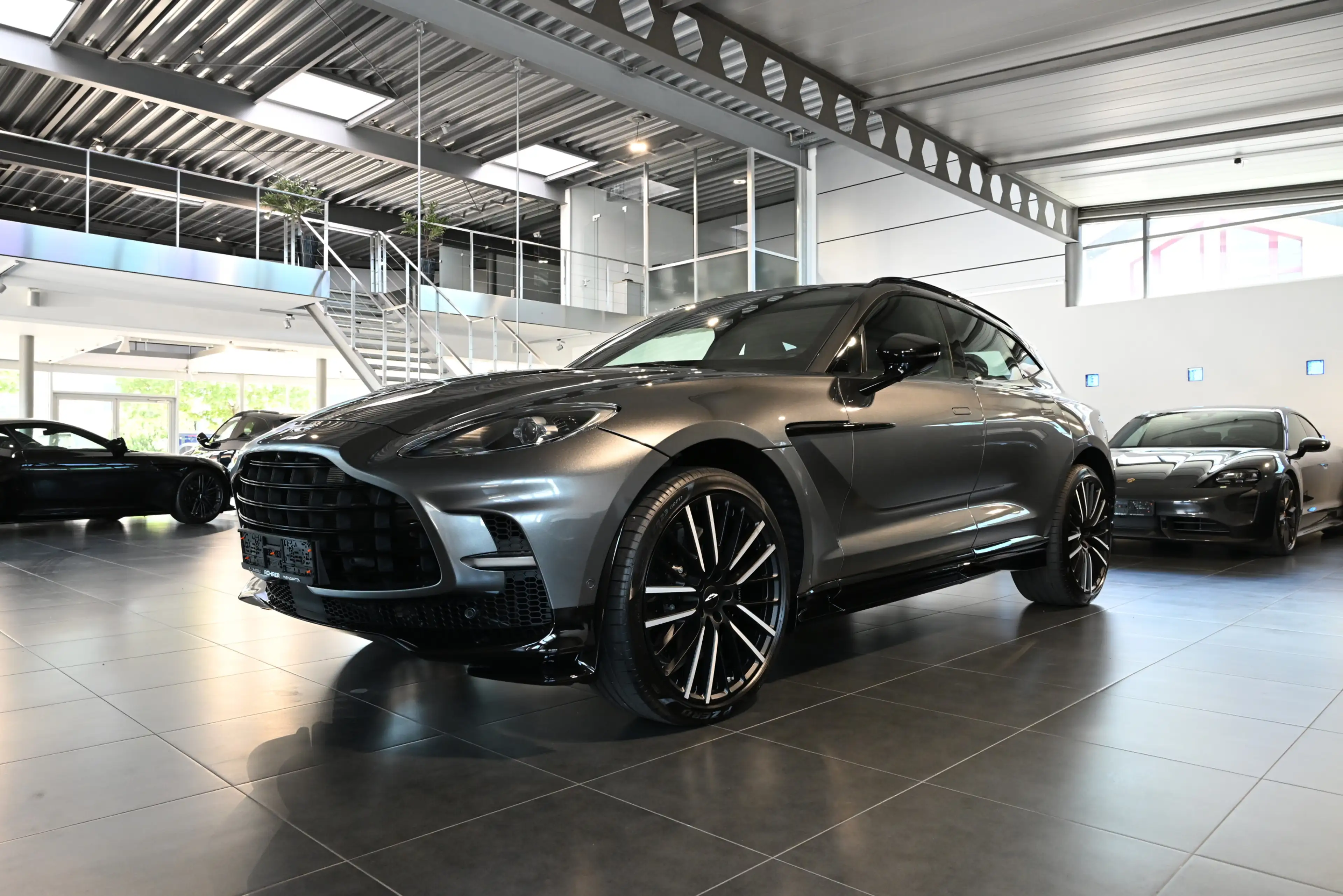 Aston Martin DBX 707 Magnetic Silver Bowers&Wilkins Garantie — photo 2