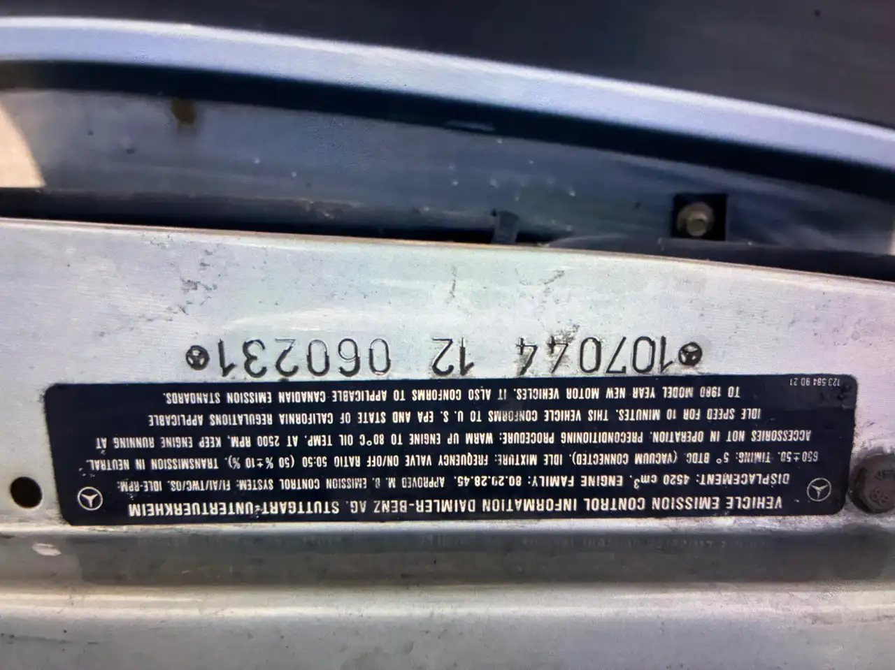 Mercedes-Benz 450 снимка Mercedes-Benz 450