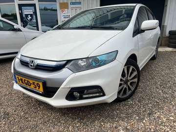 1.3 Exclusive*HYBRID*NAVI*CAM*