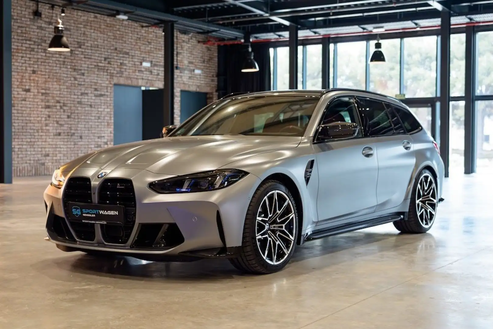 BMW M3 Competition Touring Grijs - 1