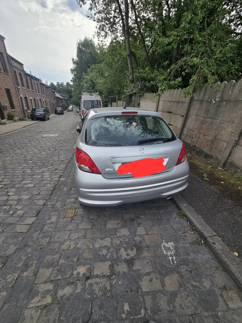 Peugeot 207 1.6i Sporty pour export - 1