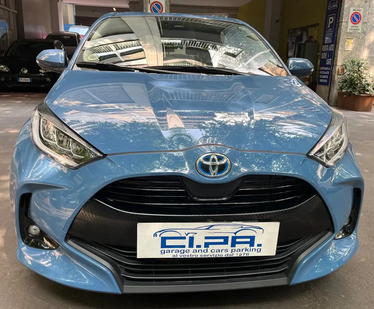 Toyota Yaris Yaris 1.5h Business Blu/Azzurro - 1
