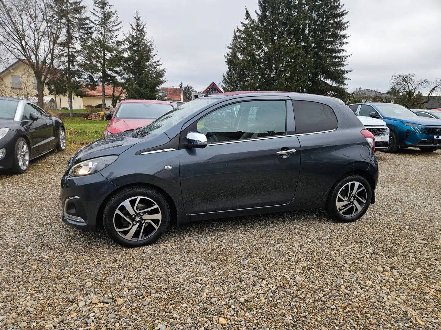 Peugeot 108 TOP Allure, 8-fach,EPH,SHZ Grau - 1