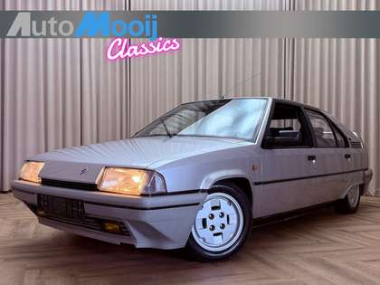 Citroen BX 1.9-8V GTI / 5-Speed / 1988 /  Roestvrij / Boekjes