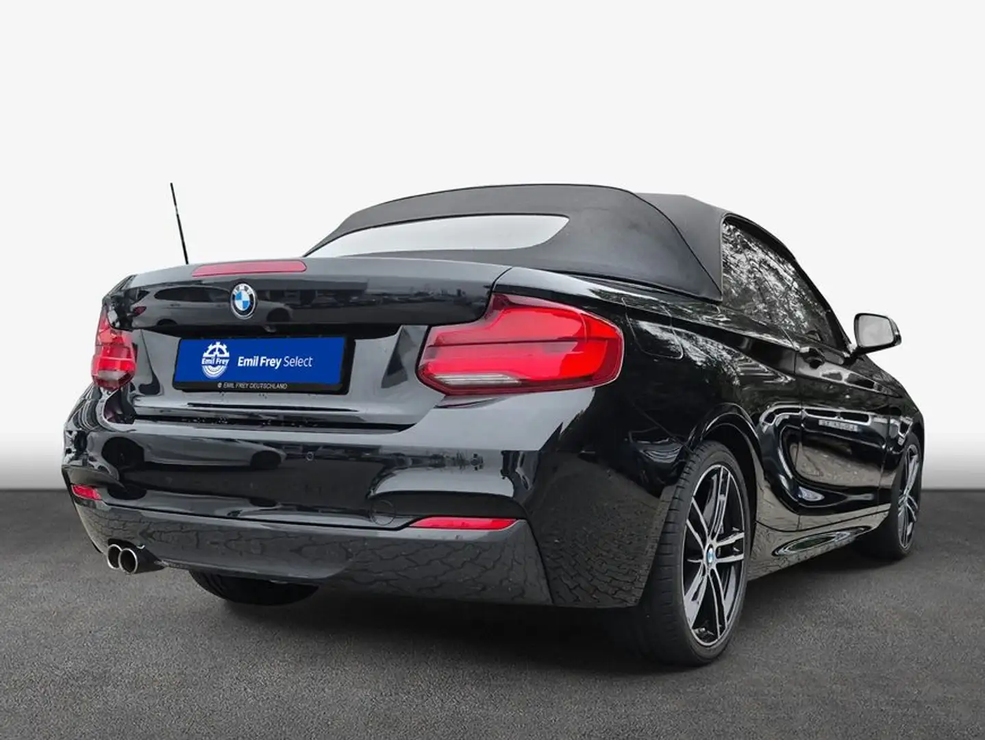 BMW 220 i Cabrio Aut. M Sport Schwarz - 2