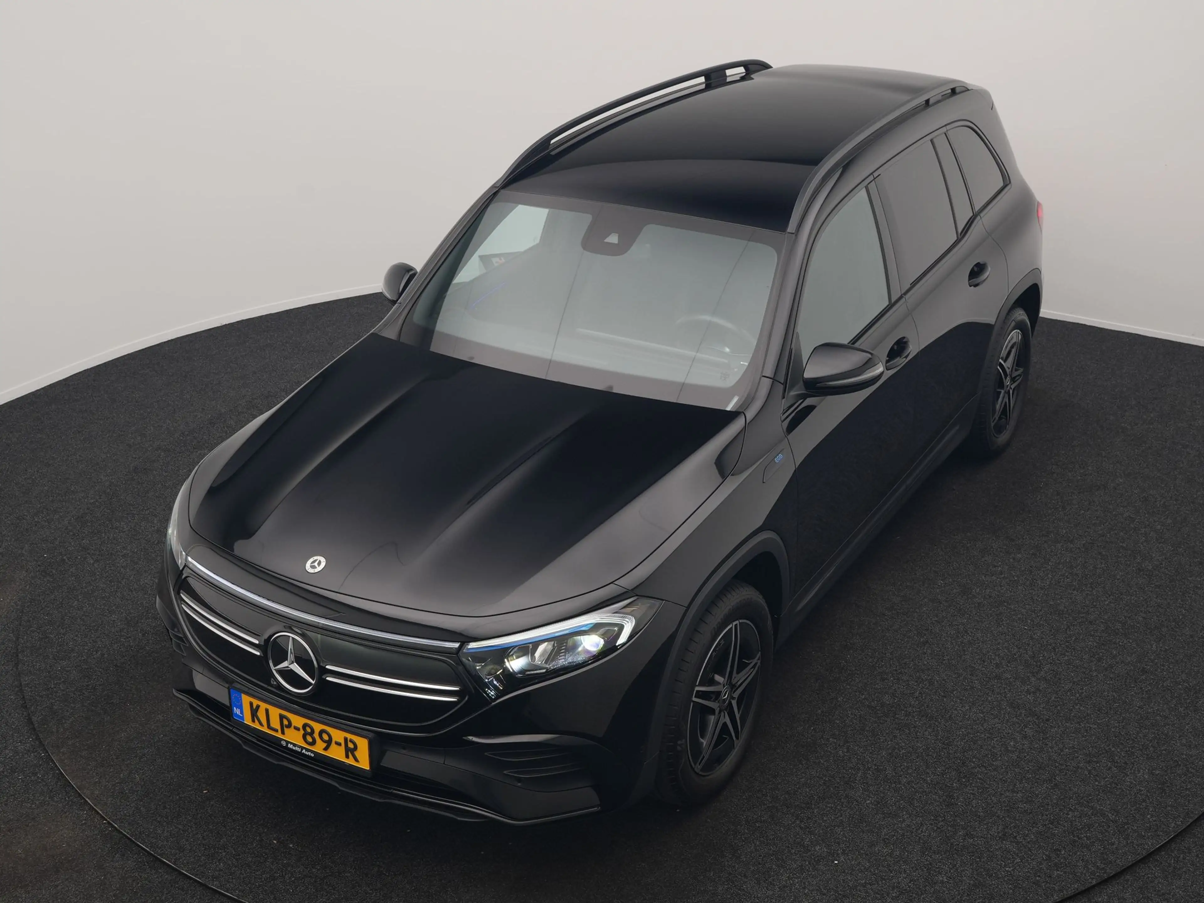 Mercedes-Benz EQB 300 4MATIC AMG Line 69,7 kWh 228pk Dealer O.H. | Trekh — photo 26