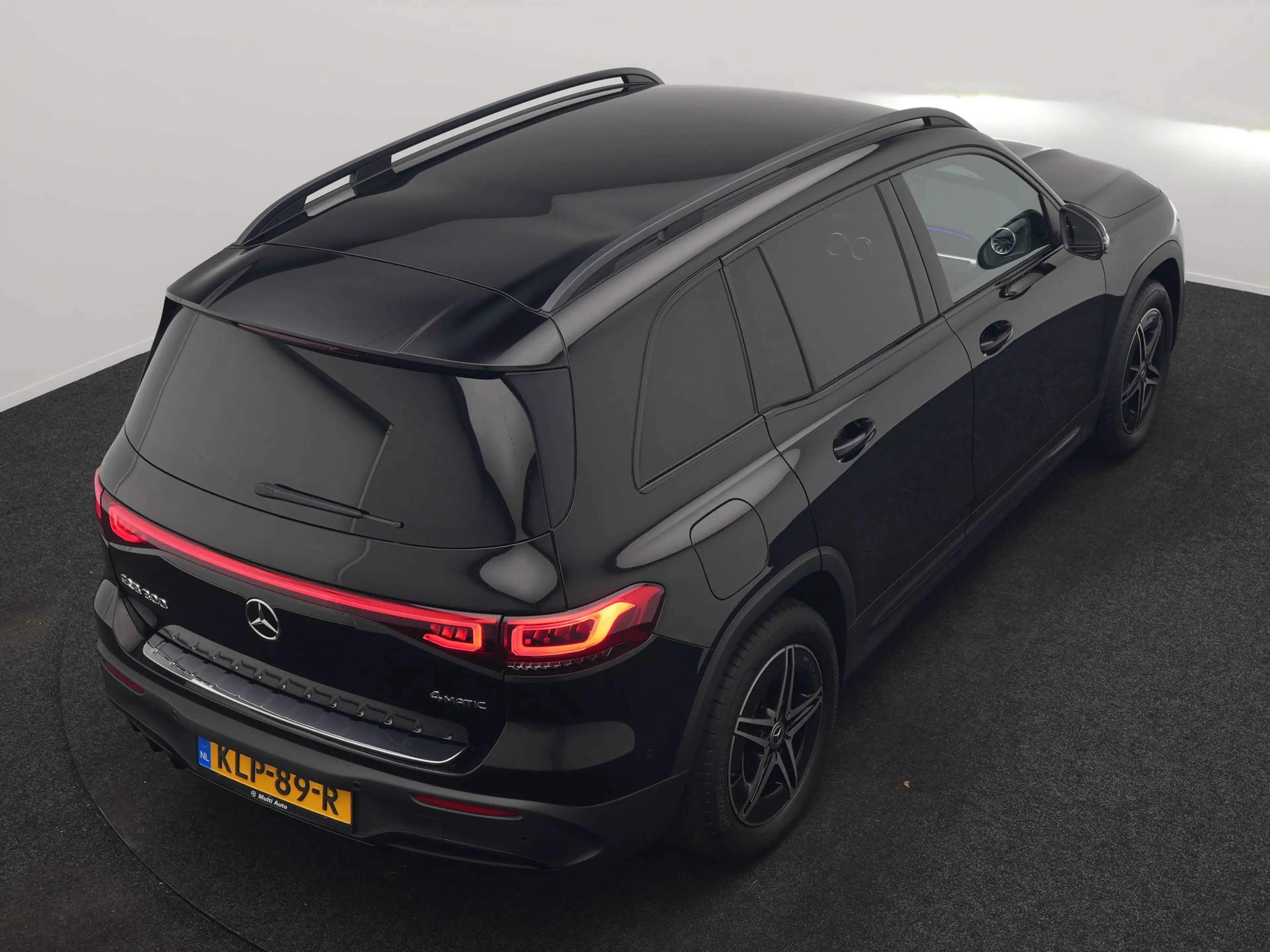Mercedes-Benz EQB 300 4MATIC AMG Line 69,7 kWh 228pk Dealer O.H. | Trekh — photo 27