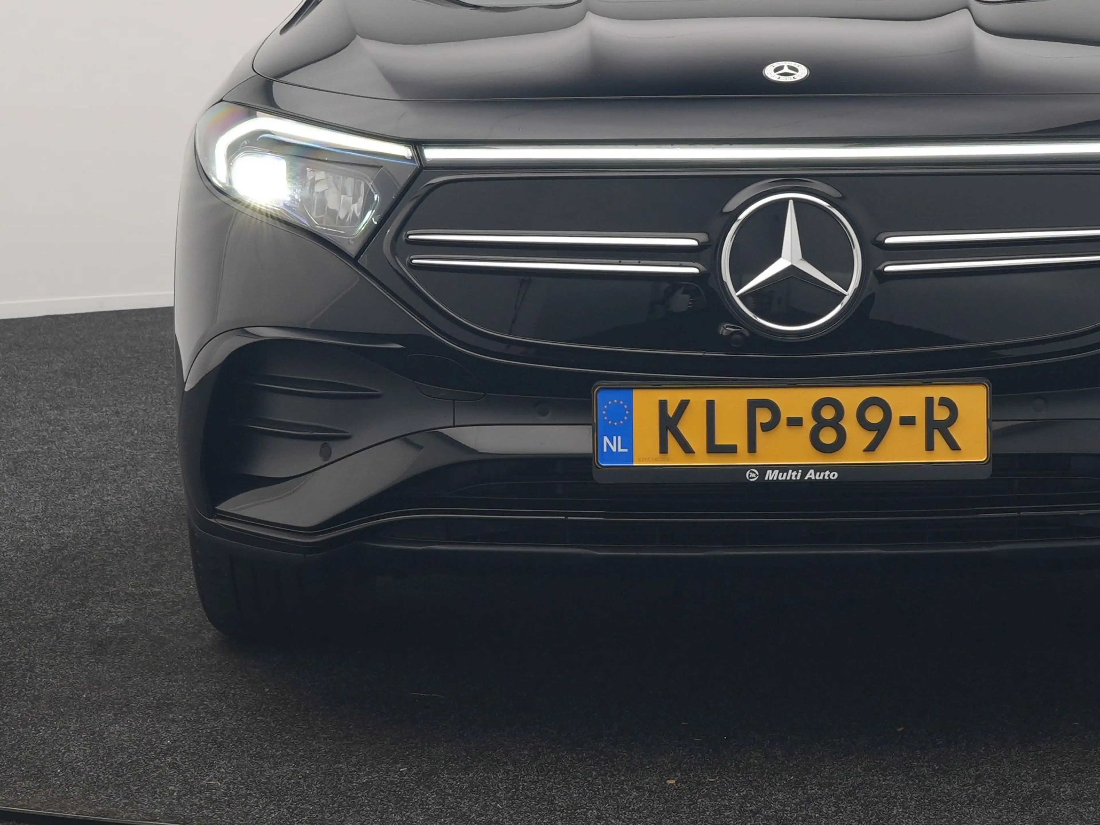 Mercedes-Benz EQB 300 4MATIC AMG Line 69,7 kWh 228pk Dealer O.H. | Trekh — photo 13