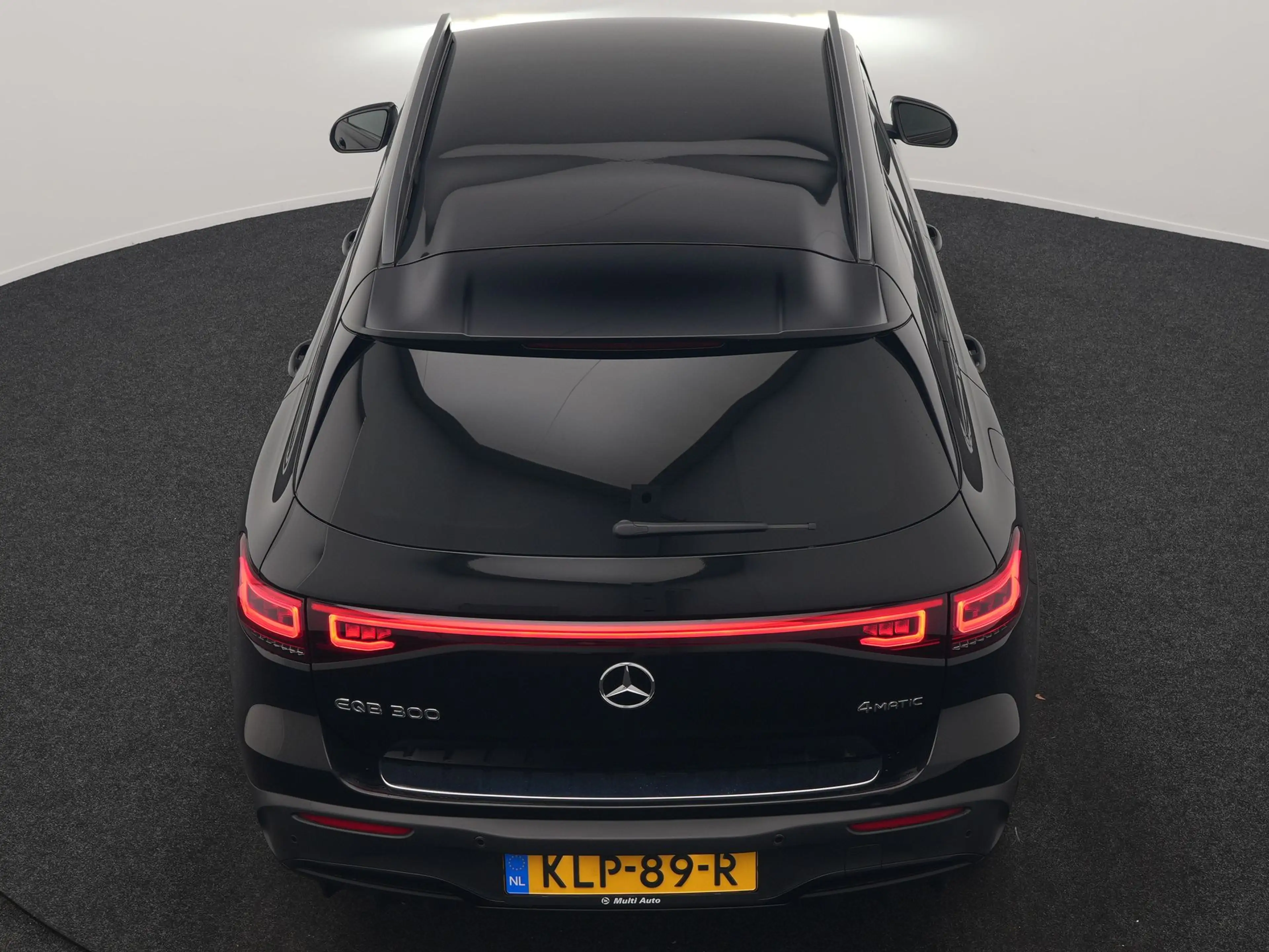 Mercedes-Benz EQB 300 4MATIC AMG Line 69,7 kWh 228pk Dealer O.H. | Trekh — photo 35