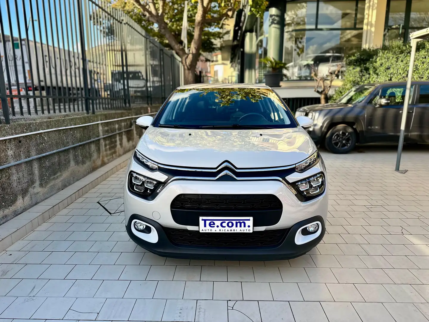 Citroen C3 1.5 bluehdi You! 100cv S&S ufficiale Citroen Beige - 2