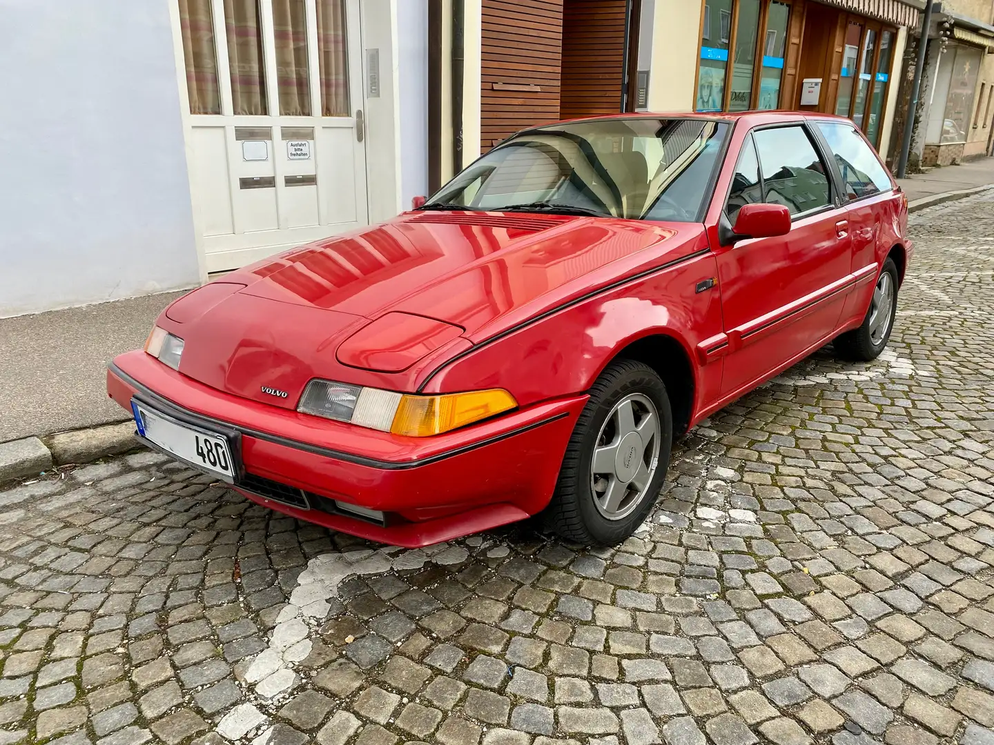 Volvo 480 480 Turbo Червоний - 1