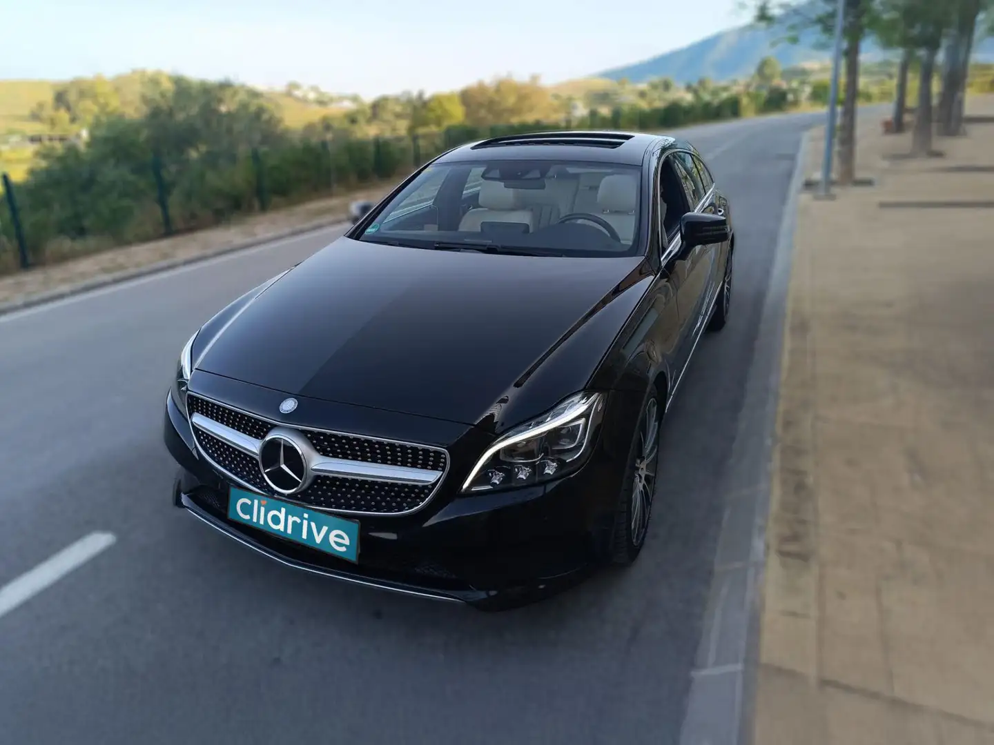 Mercedes-Benz CLS 350 Shooting Brake 350d Aut. Чорний - 2