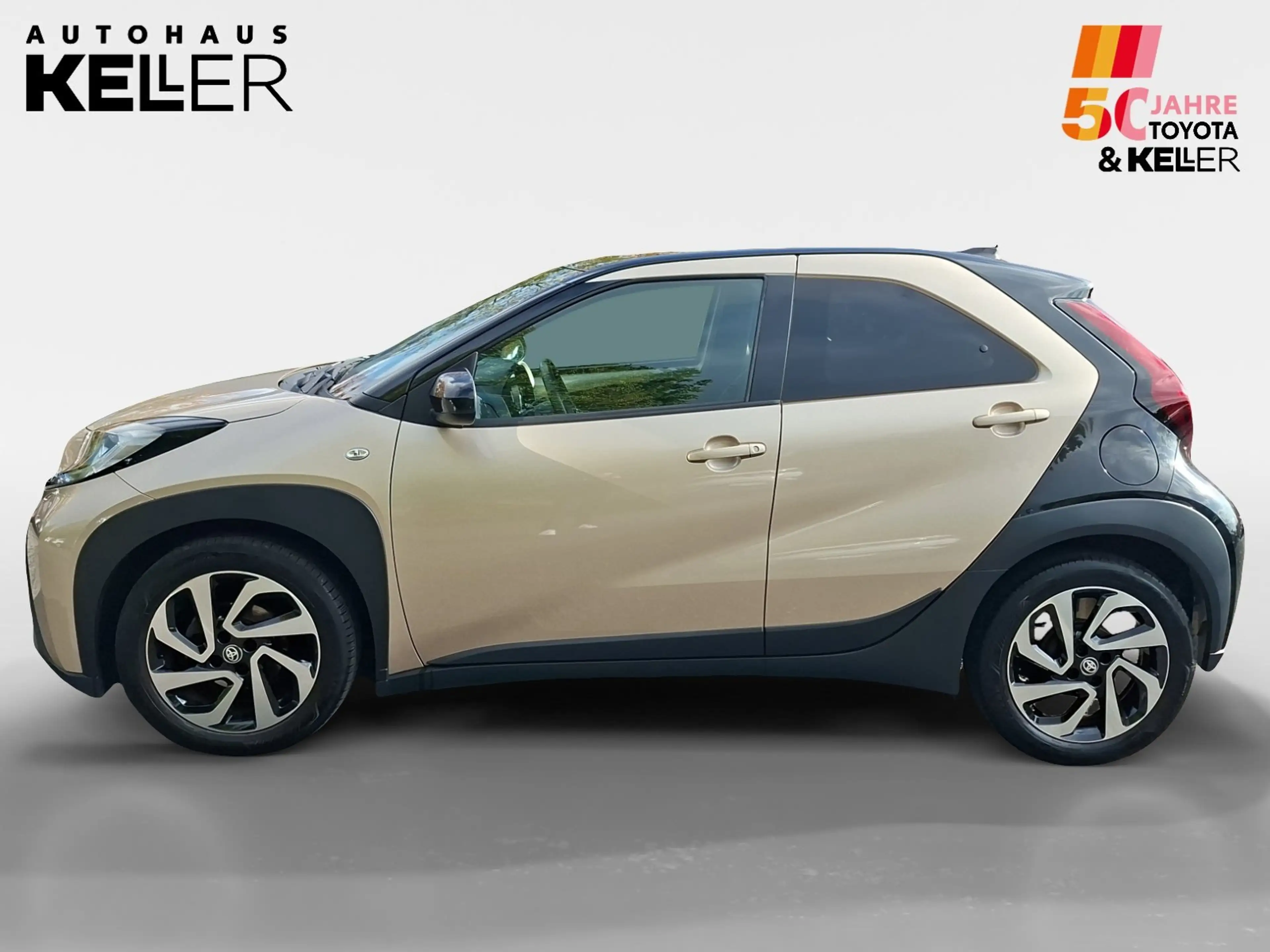 Toyota Aygo X 1.0 Pulse ACC DynLicht Kam. LM Navi PDC — photo 2