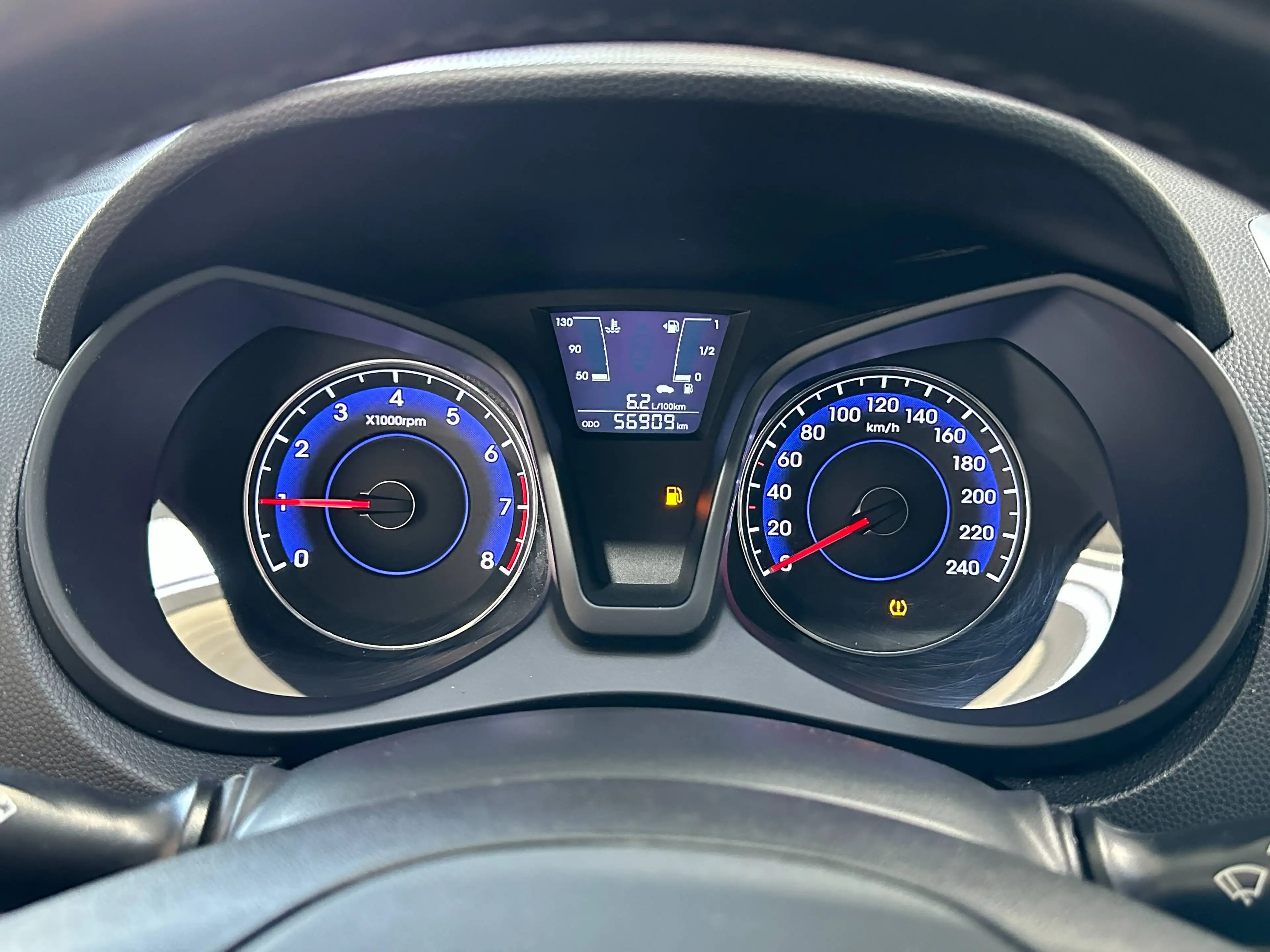 Hyundai iX20 ix20 1.4 blue Passion Klima*Sitzheizung*AHK*PDC*2.Hand — photo 12