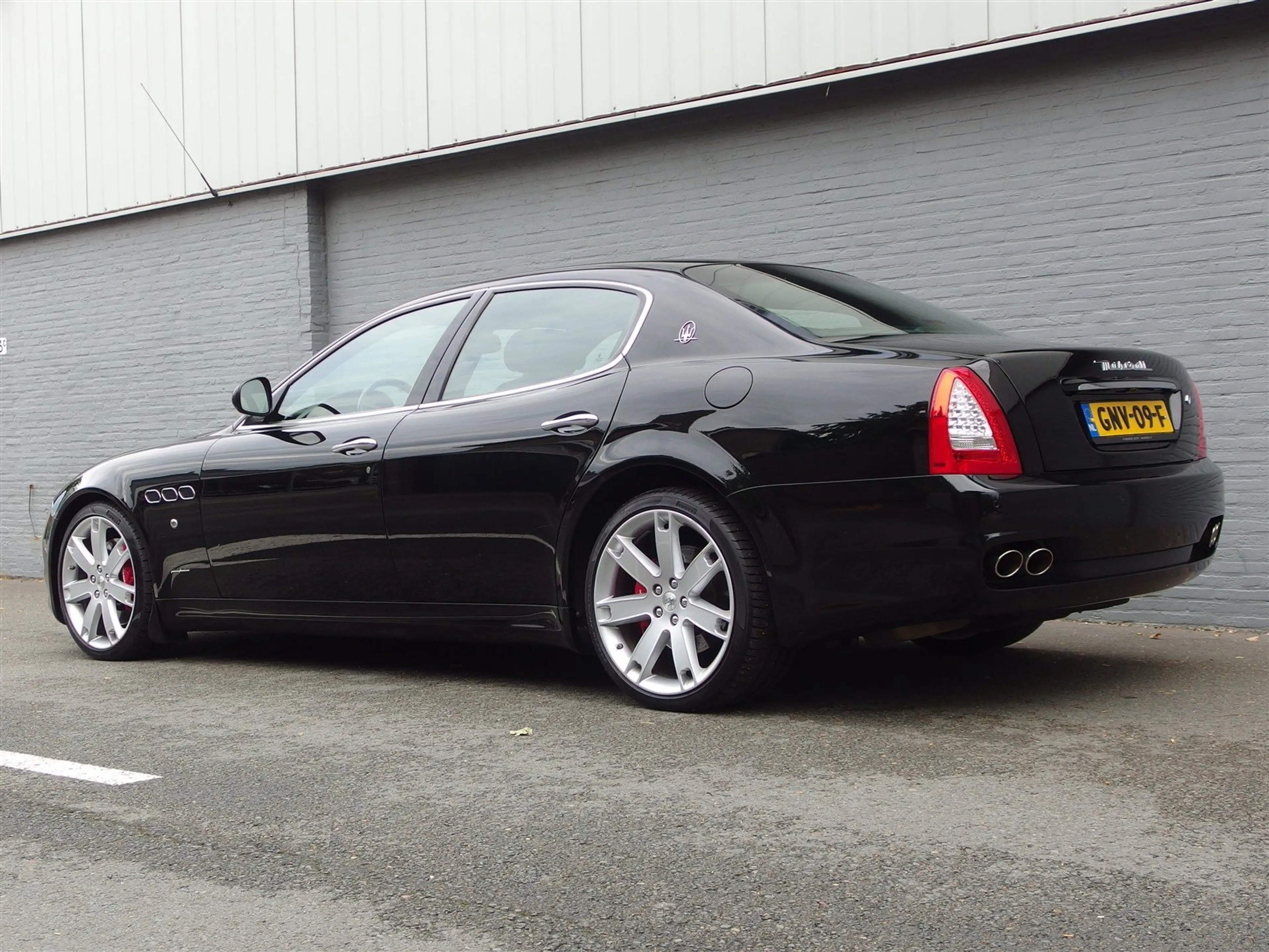 Maserati Quattroporte S 4.7L 2010  Nieuwstaat & Facelift model! — photo 4