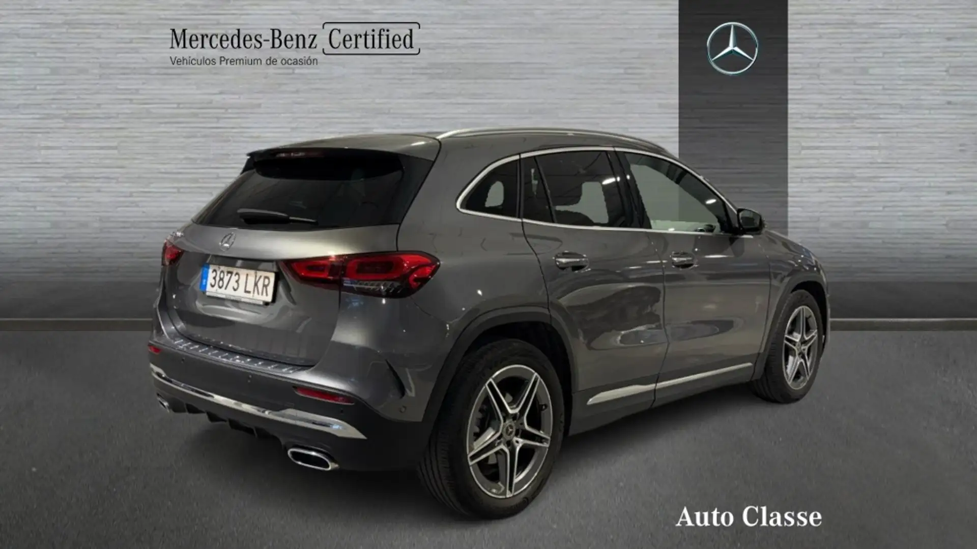 Mercedes-Benz GLA 200 -CLASS AMG LINE Gris - 2