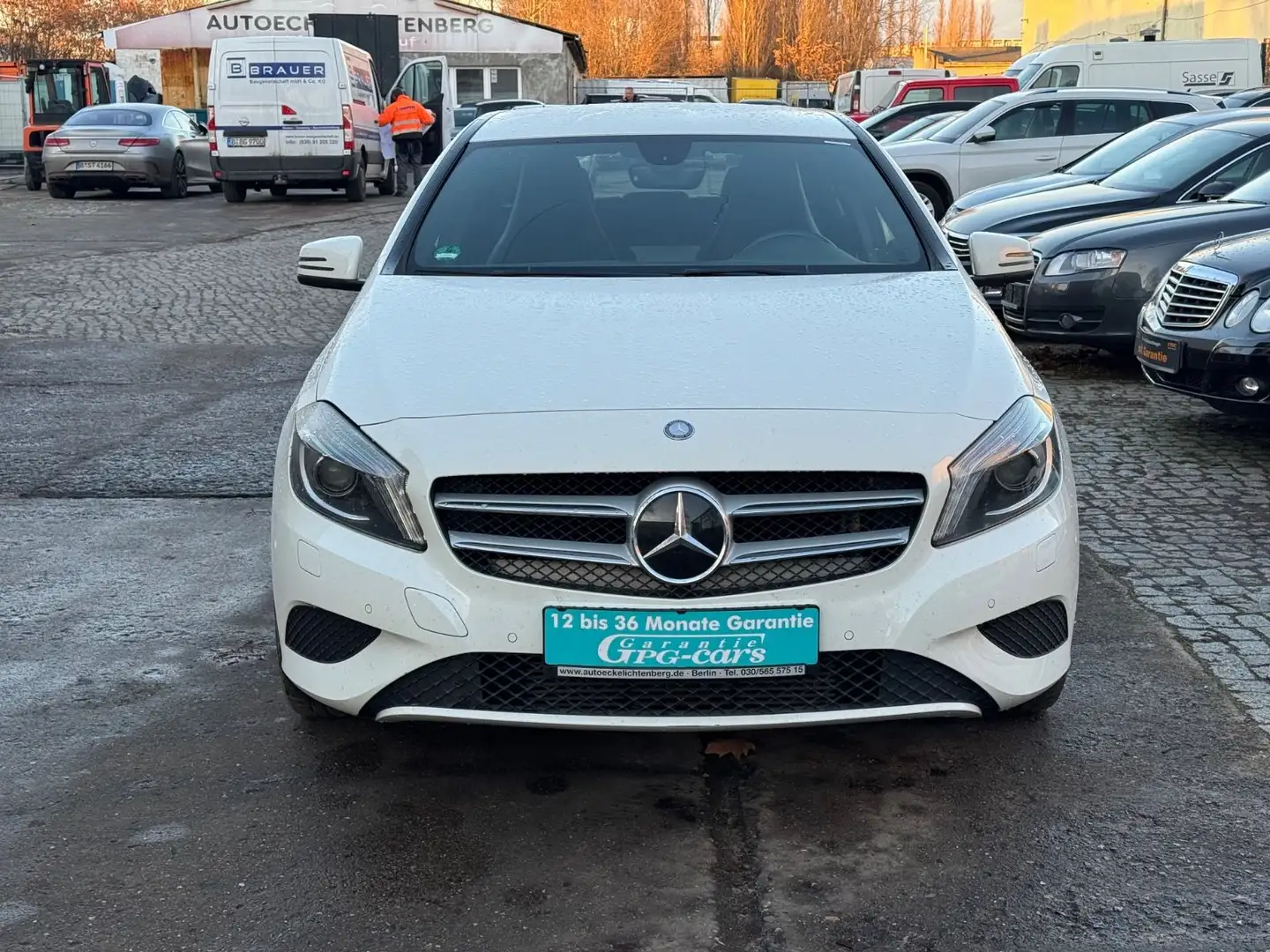 Mercedes-Benz A 250 A A 250 BlueEfficiency AMG Paket Wit - 2