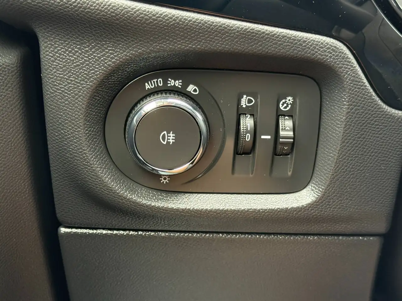 Opel Corsa 1.2i 100PK CARPLAY ZETELVERWARMING BLUETOOTH PDC ALU LED, миниатюра 16