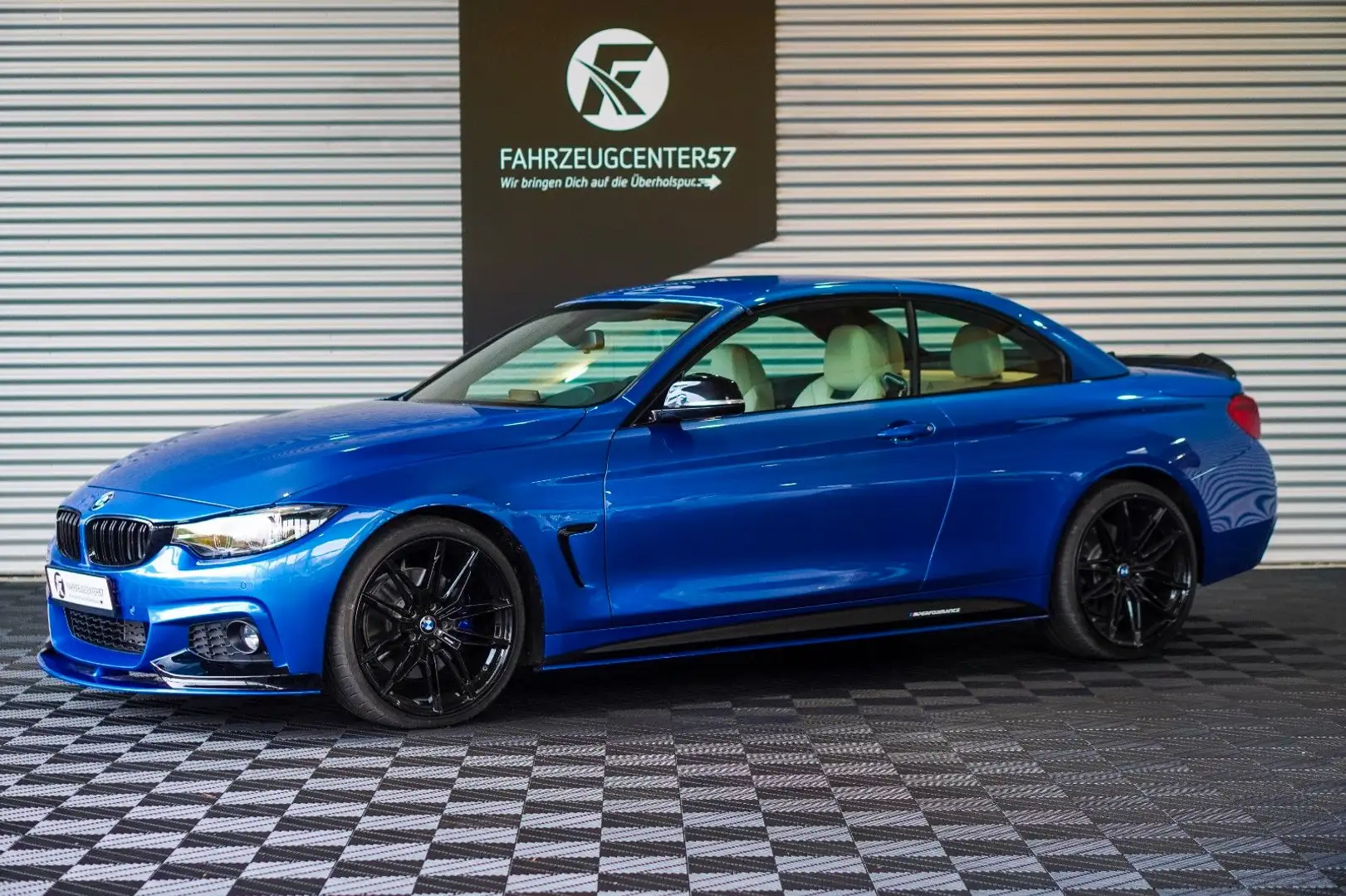 BMW 440 i xDrive Cabrio M-PAKET/HUD/H&K/CARPLAY/LED Blau - 2