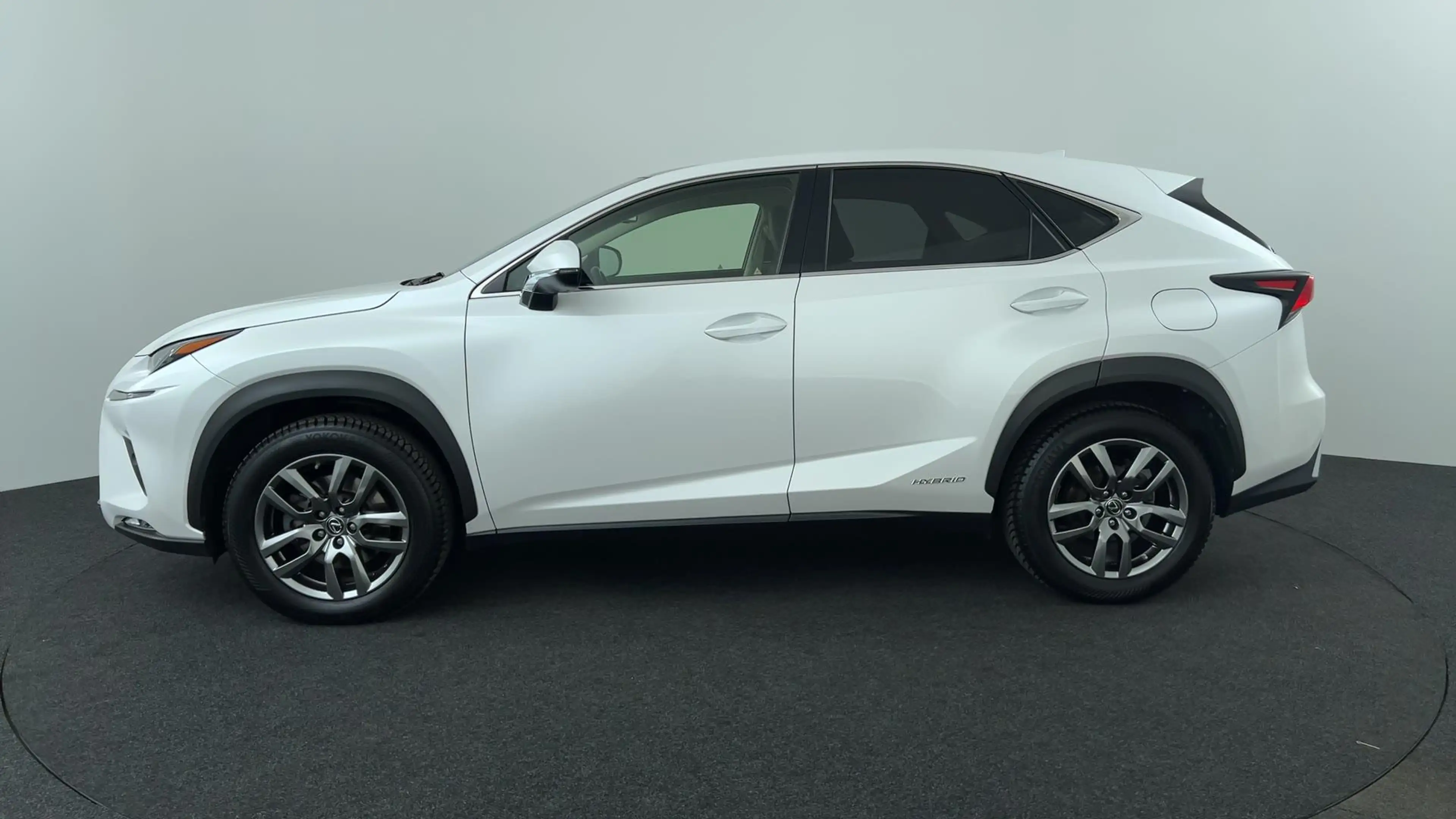 Lexus NX 300h AWD Luxury Line, Panodak, trekhaak! — photo 3