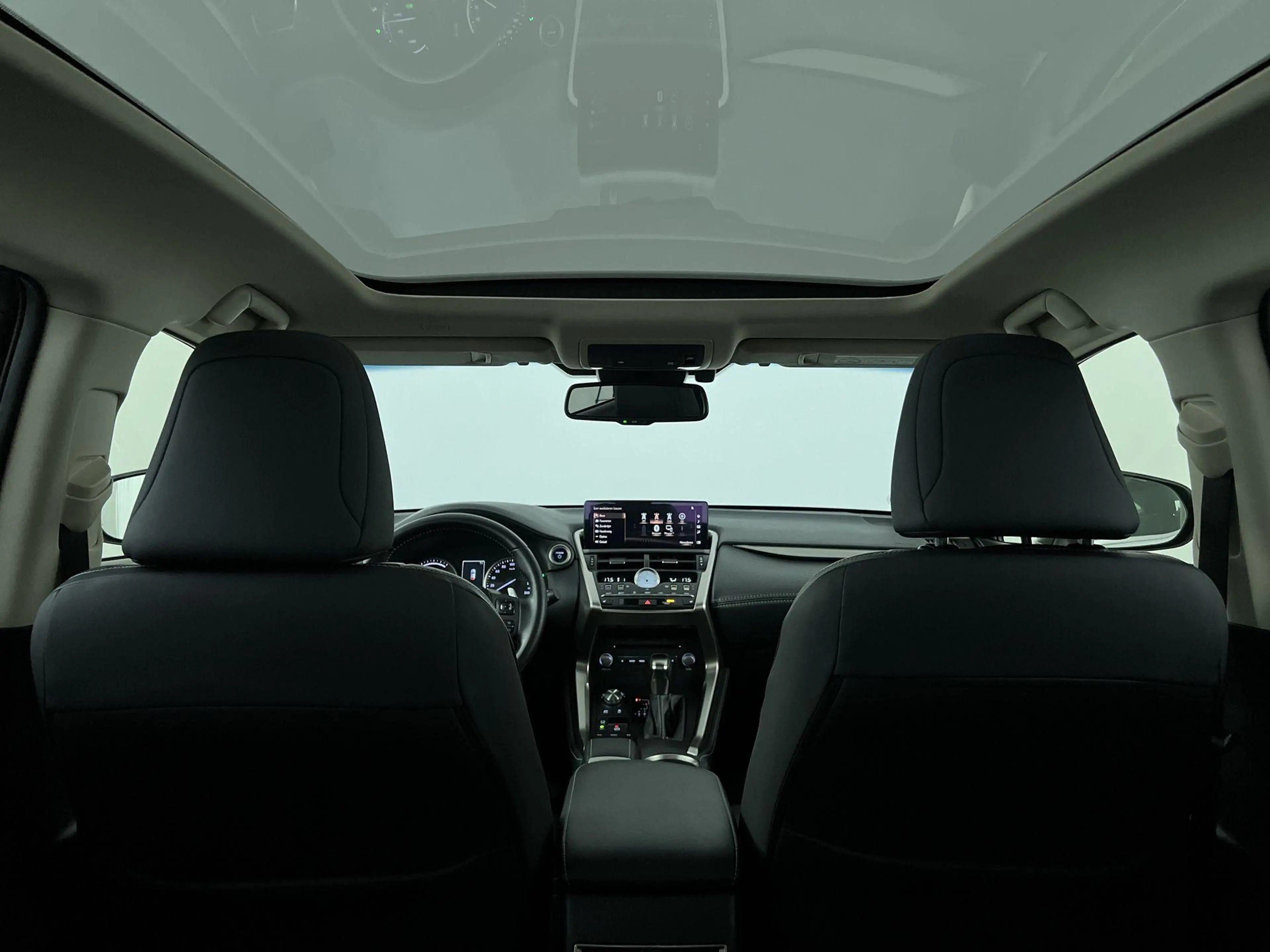 Lexus NX 300h AWD Luxury Line, Panodak, trekhaak! — photo 15