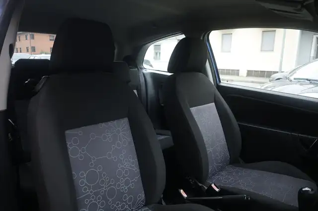 Ford Fiesta view 6
