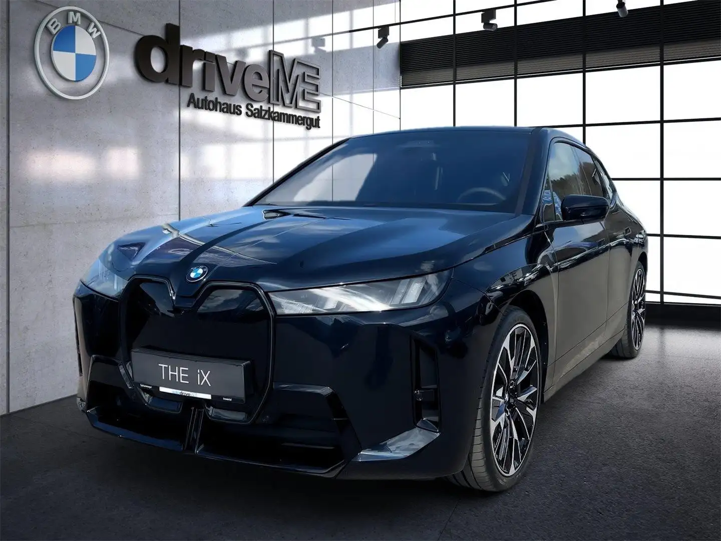 BMW iX xDrive45 M Sportpaket Schwarz - 1