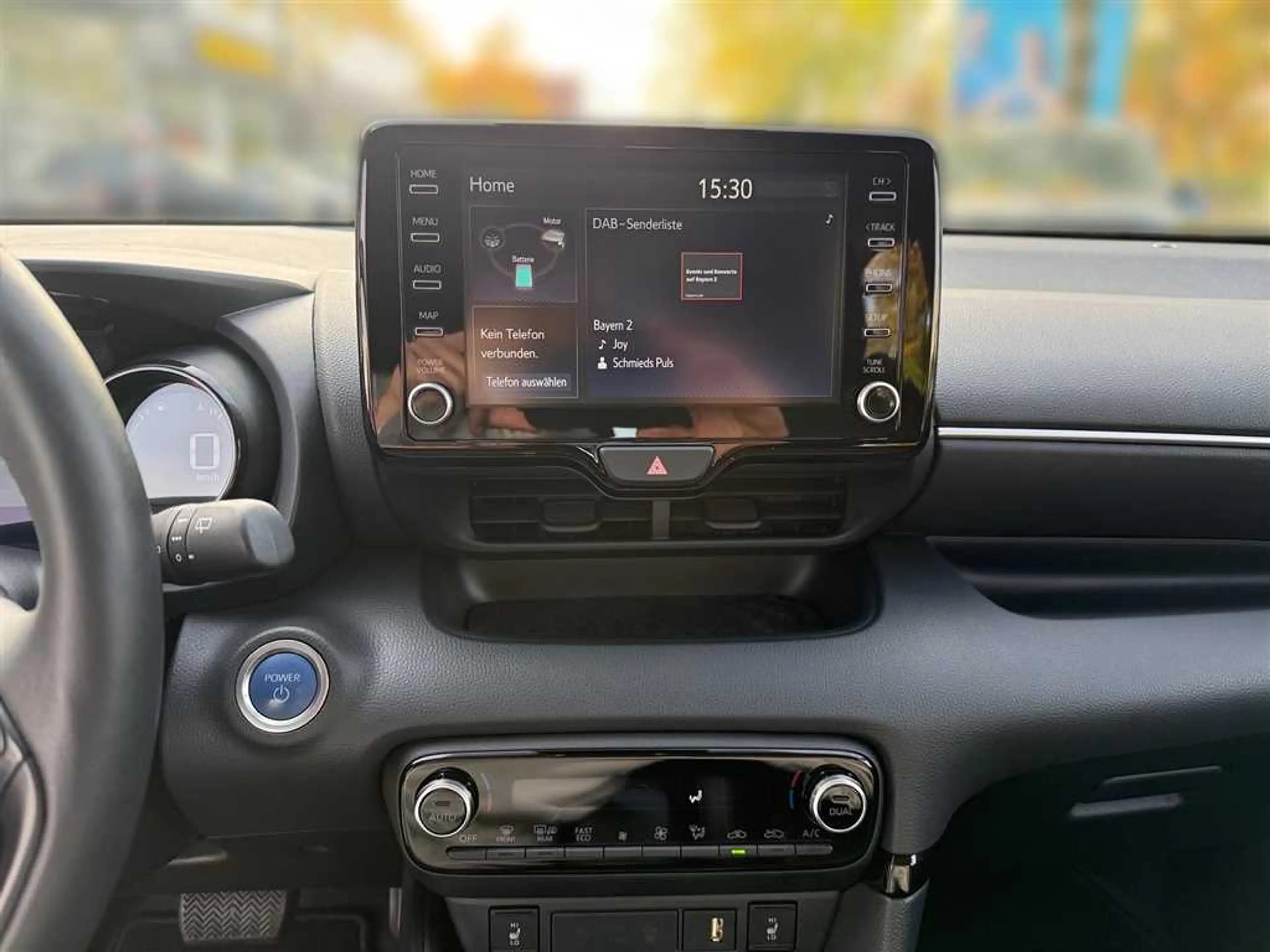 Mazda 2 Hybrid *Rückfahrkamera* *PDC* *SHZ* *Lenkradheizun — photo 14
