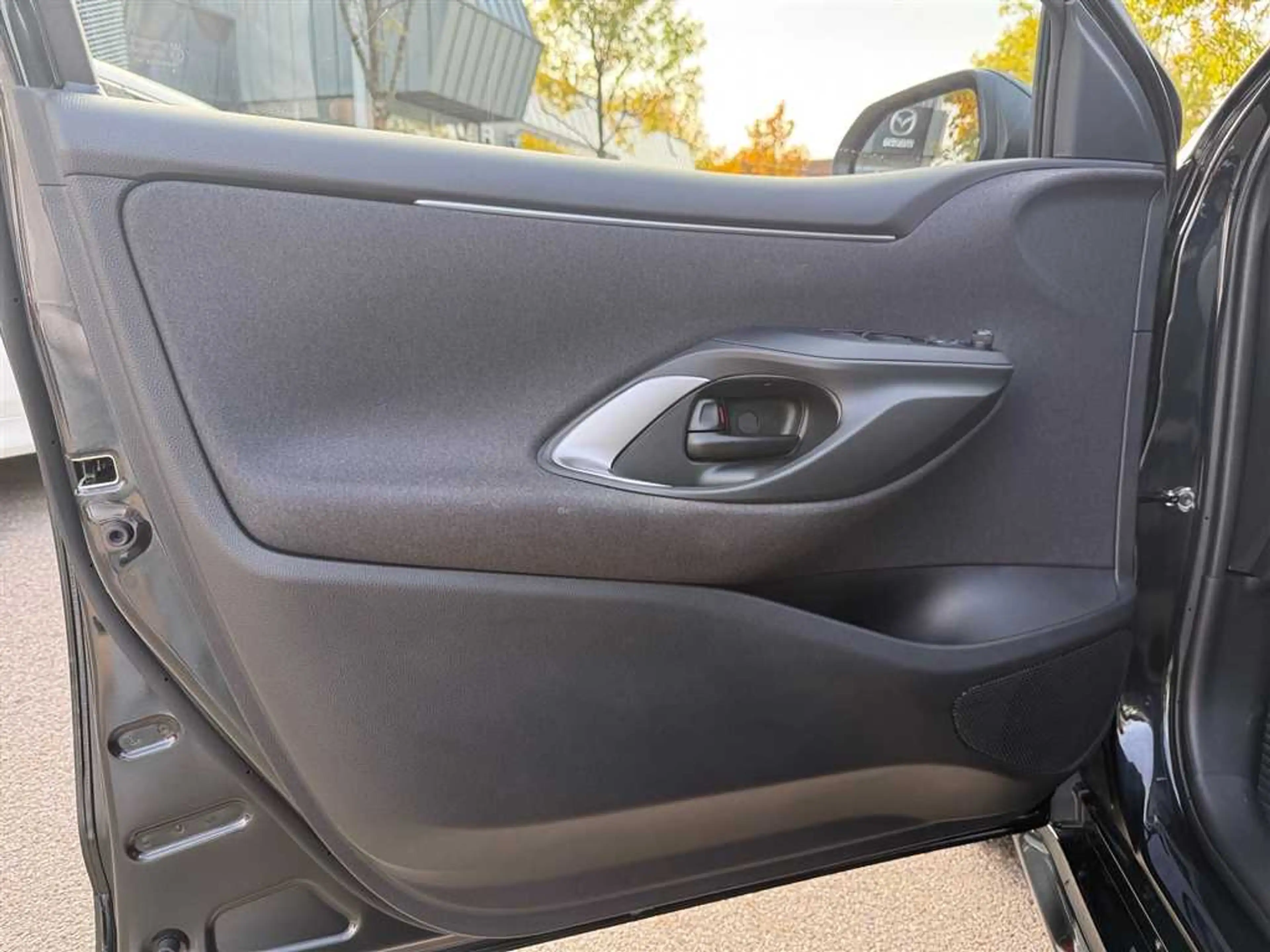 Mazda 2 Hybrid *Rückfahrkamera* *PDC* *SHZ* *Lenkradheizun — photo 11