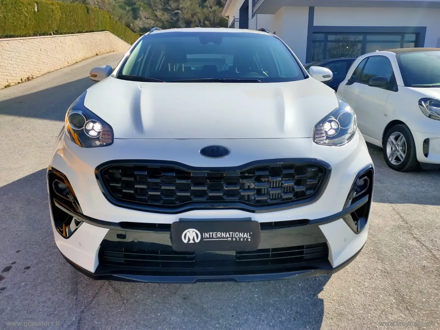 Kia Sportage 1.6 CRDI DCT7 2WD M.H. Black E. Bianco - 2