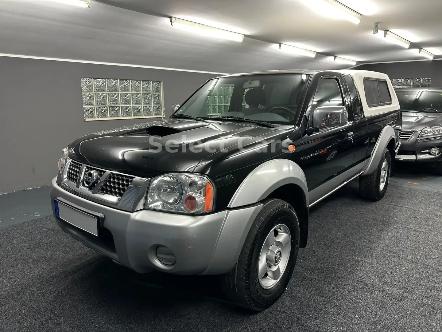 Nissan Navara PickUp King Cab Profi 4X4 *1/5Cab*Klima* Noir - 1