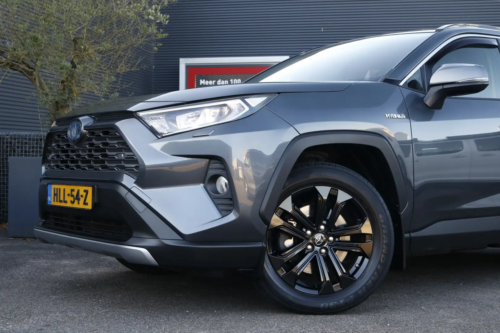 Toyota RAV 4 2.5 Hybrid AWD Dynamic Limited | Trekhaak | Trekge Grijs - 2