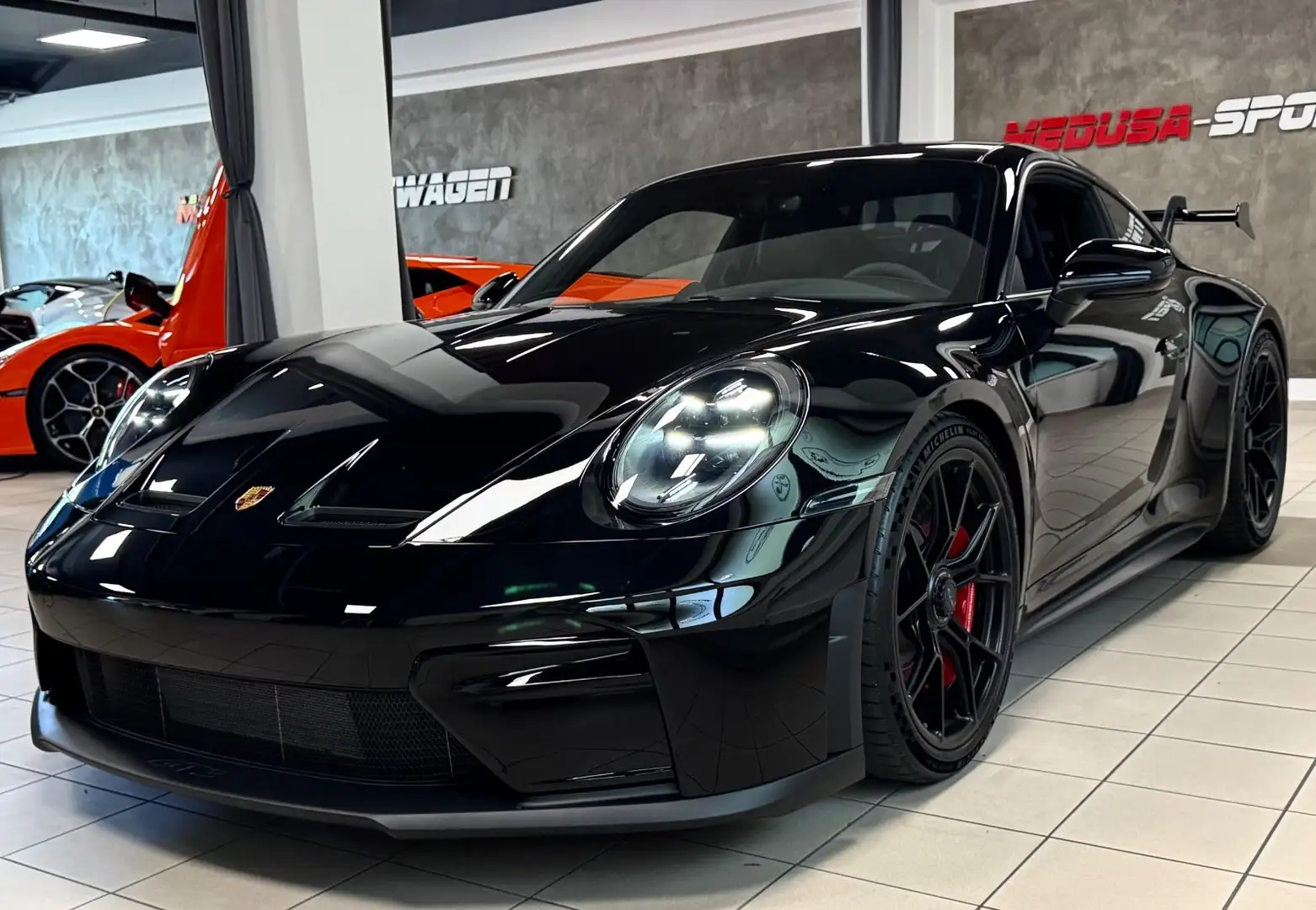 Porsche 992 GT3 FACELIFT PDK CLUBSPORT CARBONSEAT NEWCAR Schwarz - 2