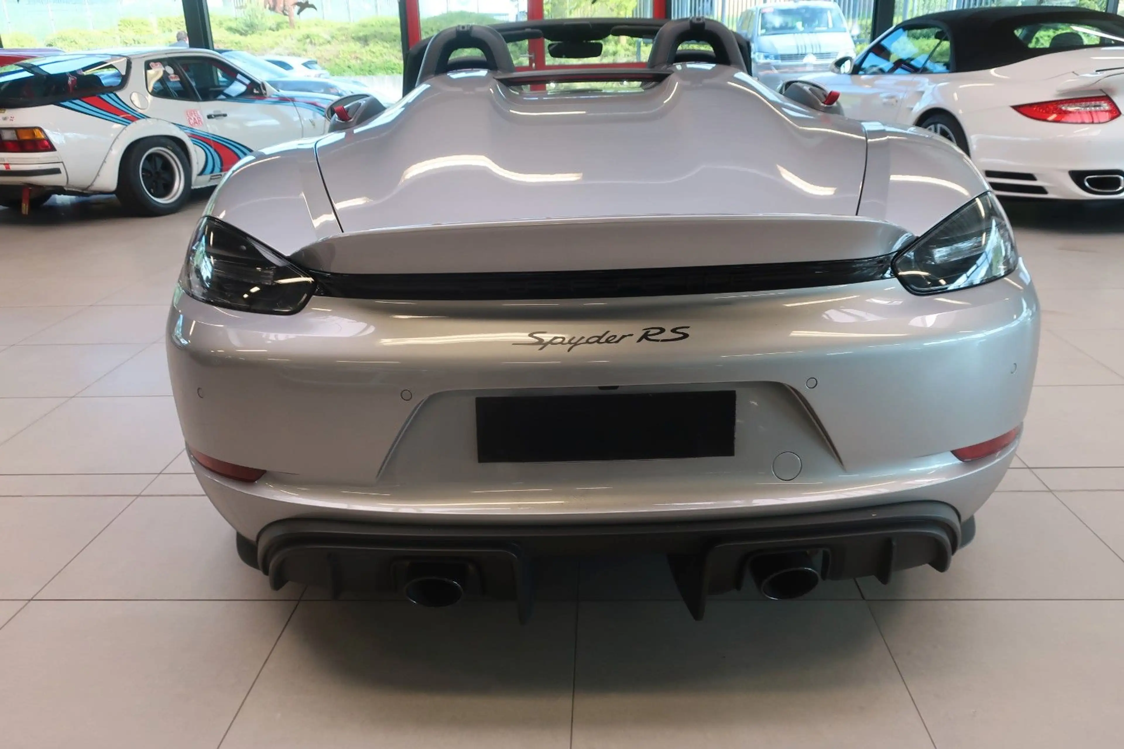 Porsche Boxster 718 Spyder RS — photo 7