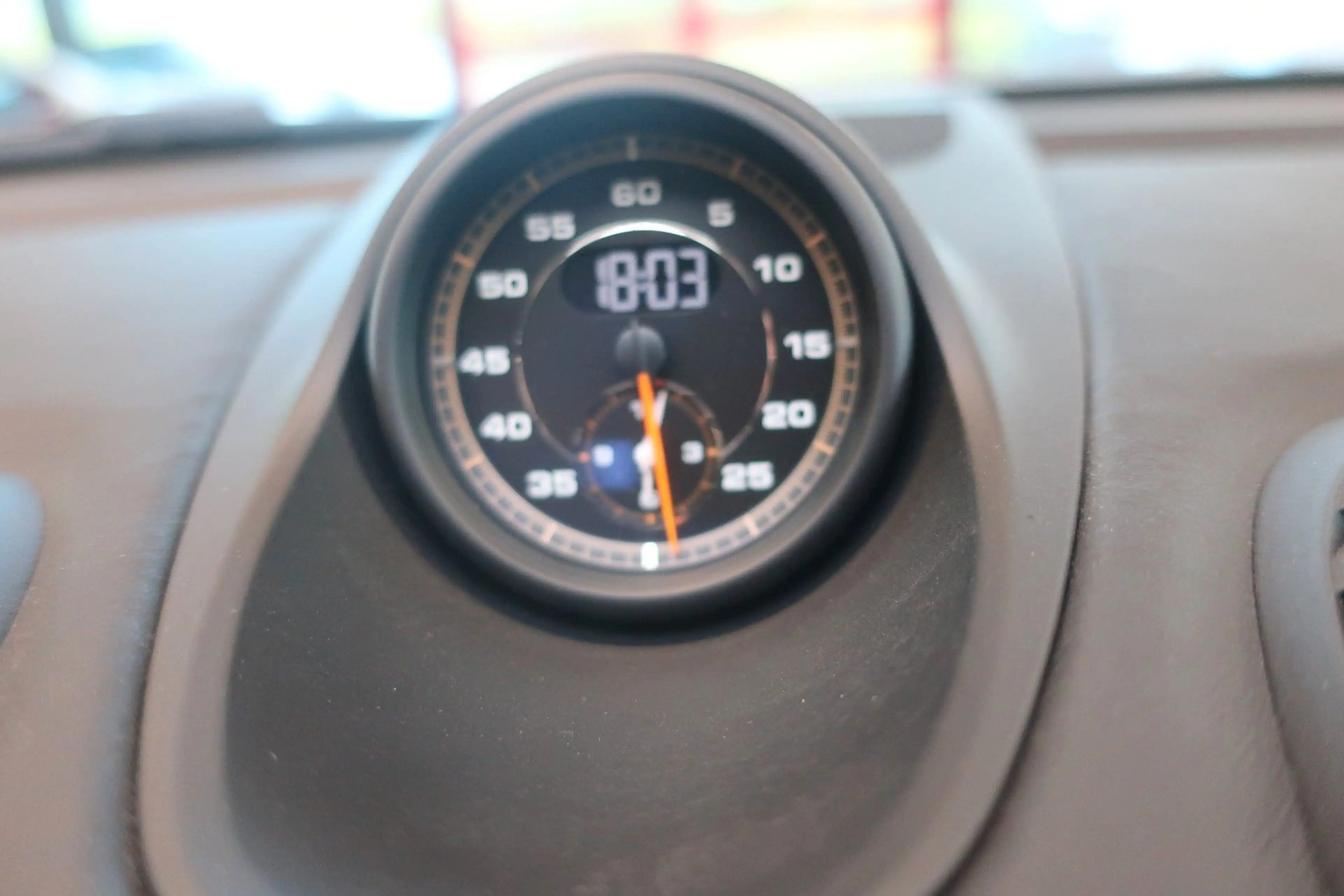 Porsche Boxster 718 Spyder RS — photo 12