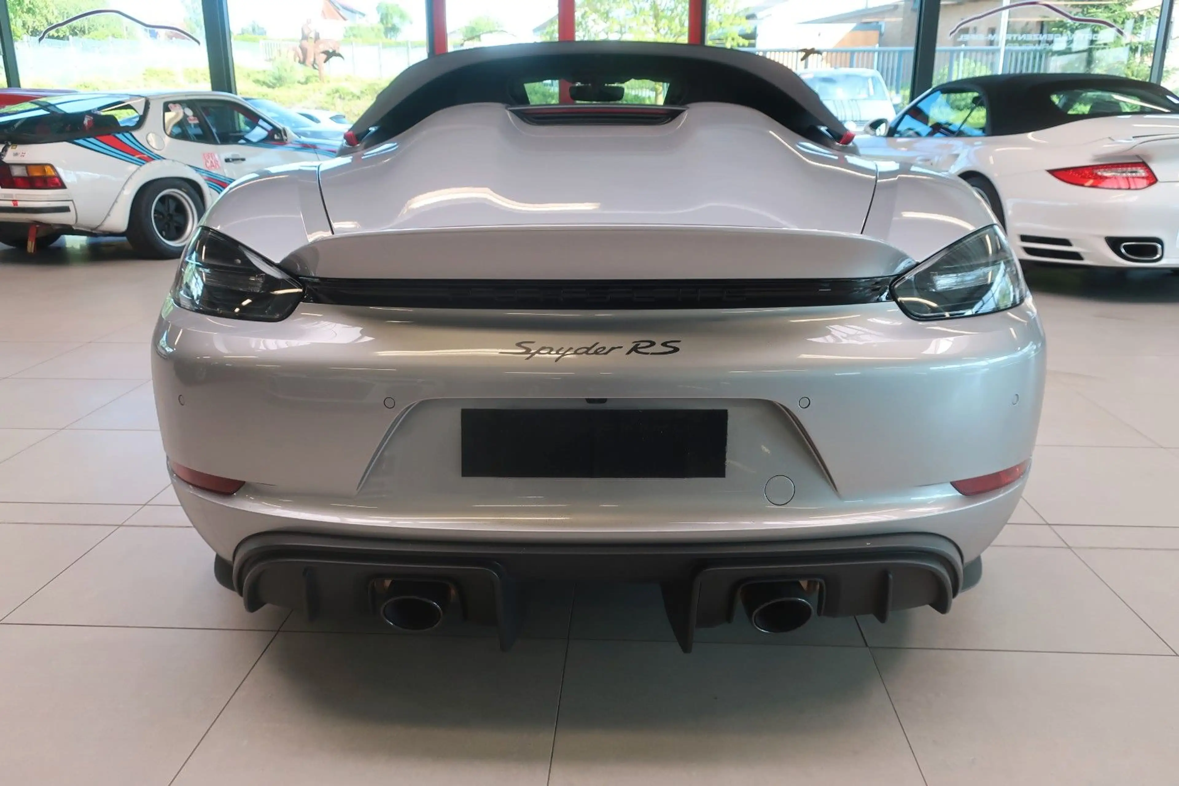 Porsche Boxster 718 Spyder RS — photo 6