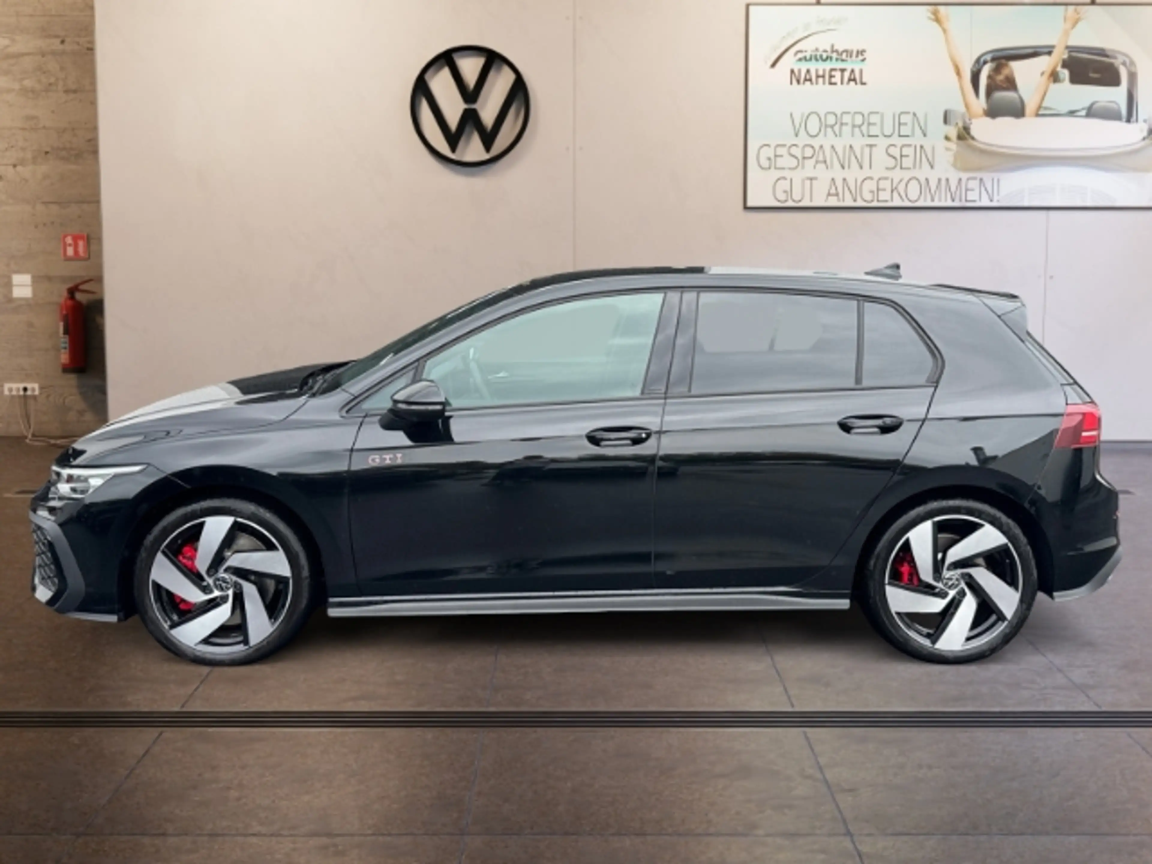 Volkswagen Golf GTI 2.0 TSI DSG LED+ NAVI 18'' ACC AHK HEAD-UP DIGITAL — photo 3