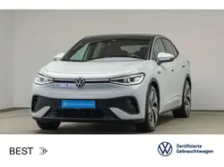 Volkswagen ID.5 Pro Performance*WÄRMEPUMPE*IQ.LIGHT*AHK*PAN