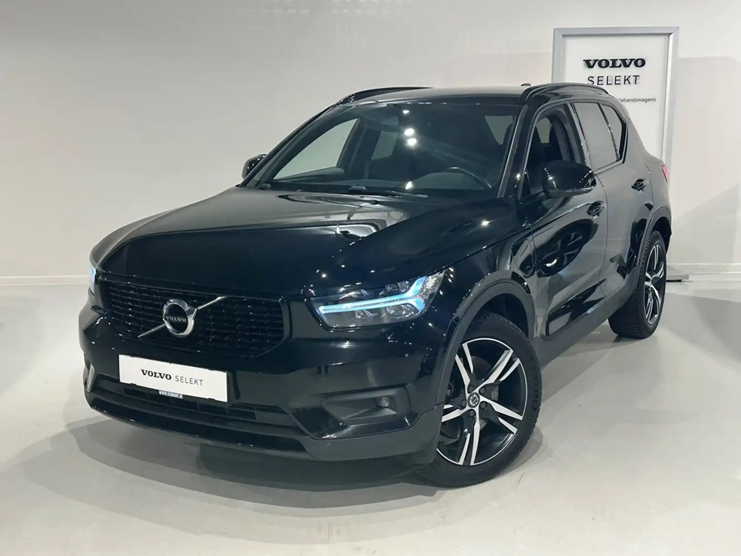 Volvo XC40 T5  Recharge R Design Černá - 1