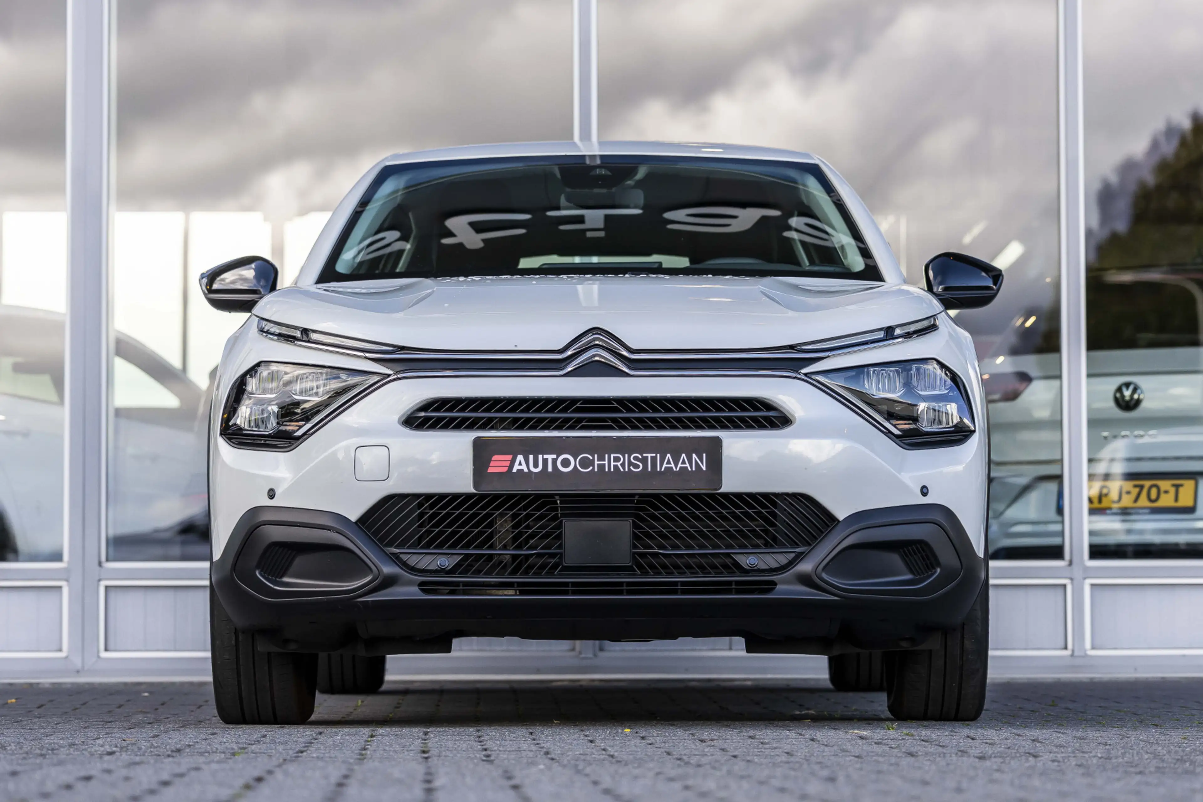 Citroen E-C4 Electric You 50 kWh | Camera | NL auto | LED — photo 3