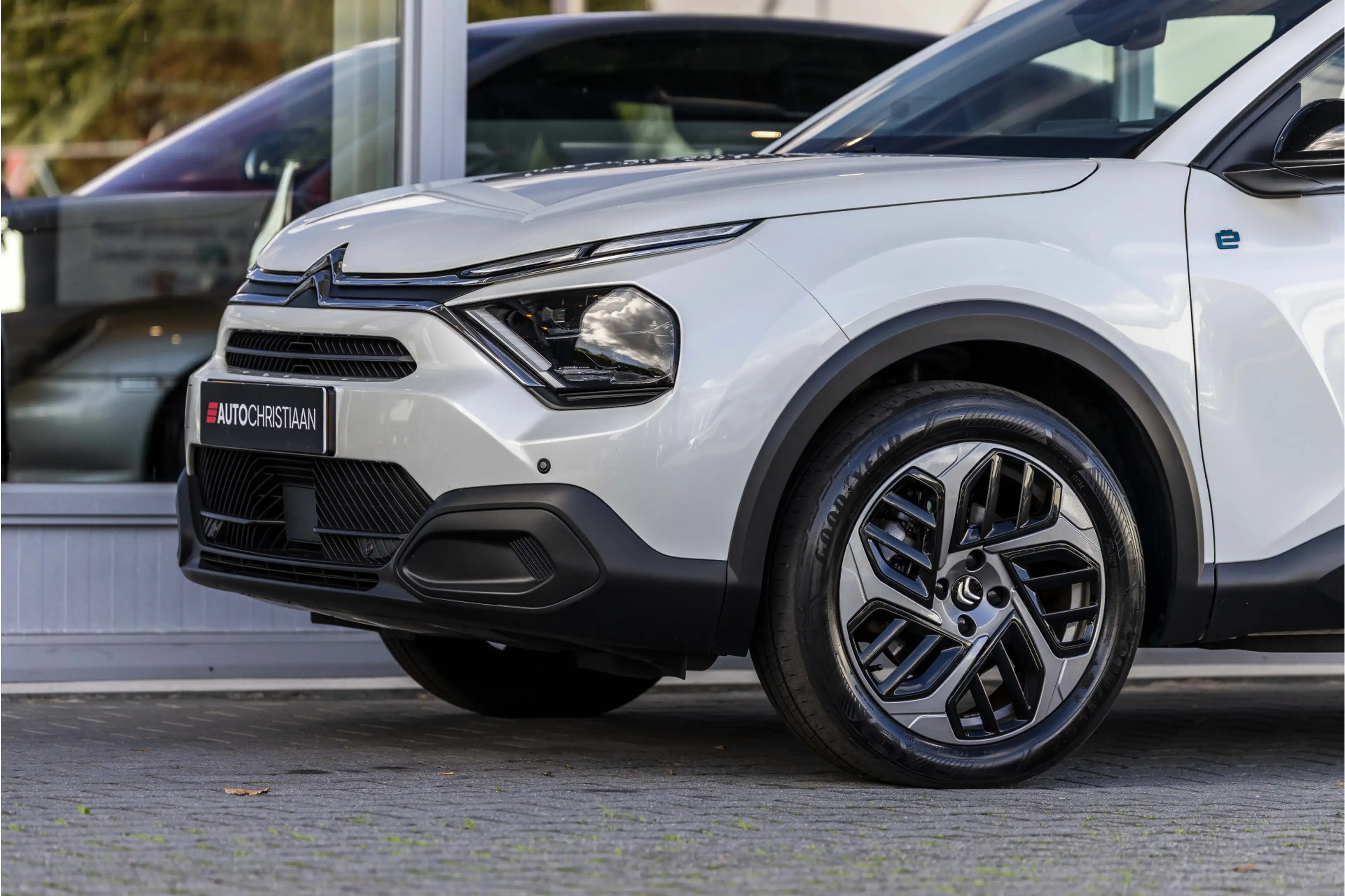 Citroen E-C4 Electric You 50 kWh | Camera | NL auto | LED — photo 15