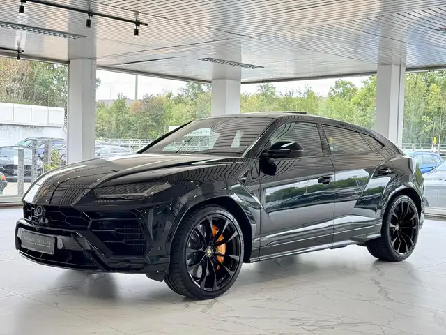 Lamborghini Urus STYLE*FULL ADAS*Q CITURA*PANO*3D B&O*MASSAG