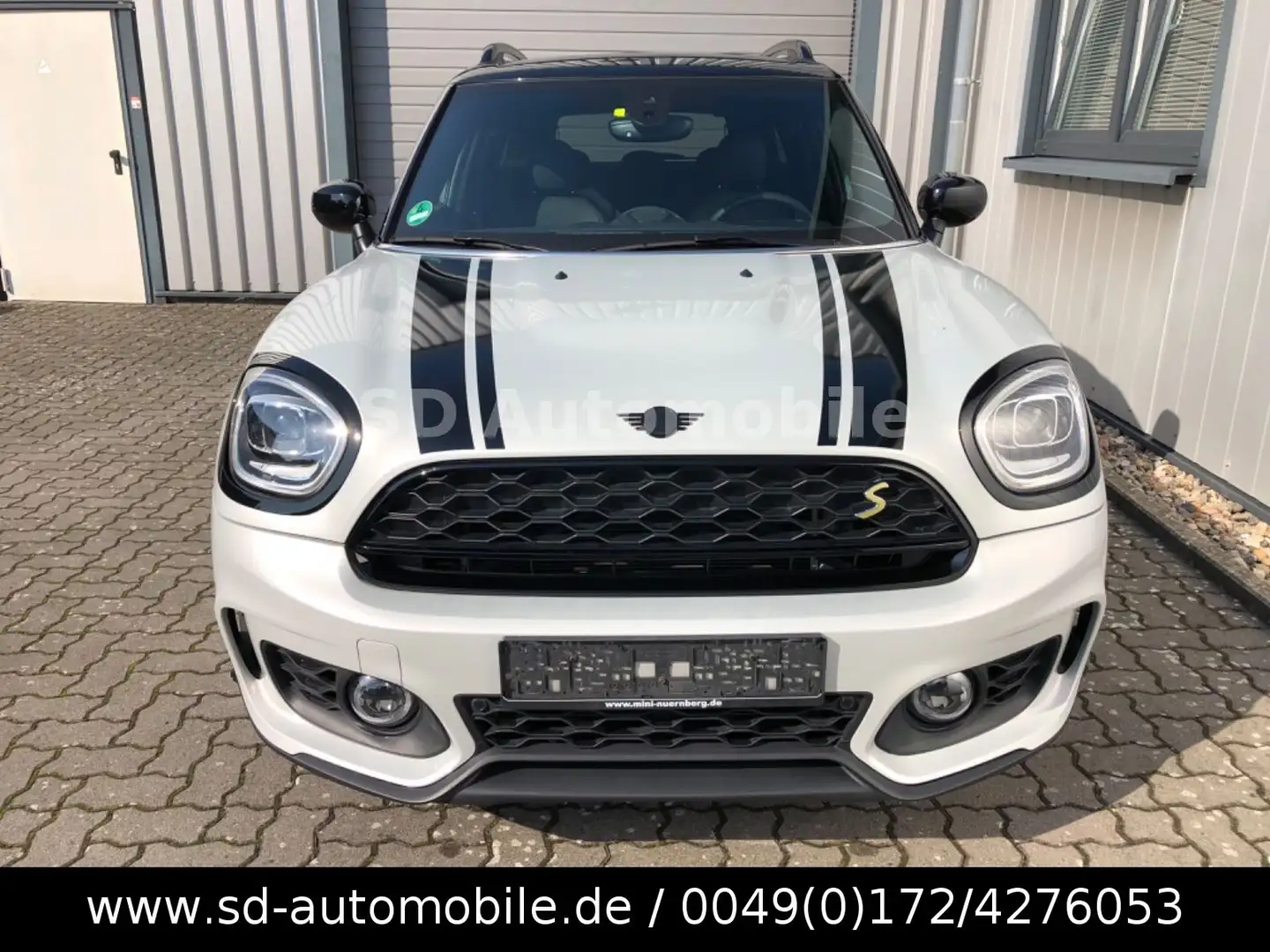 MINI Cooper SE Countryman SE CountrymanJCW ALL4 JOHN COOPER WORKS TRIM+19" Stříbrná - 2