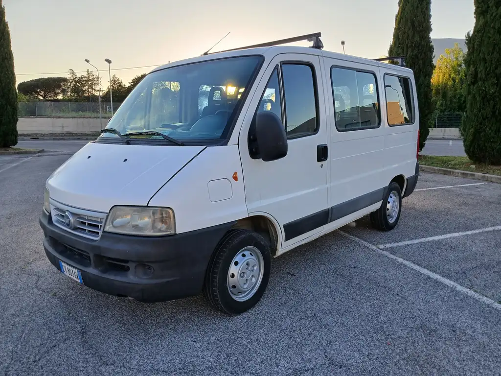Fiat Ducato 2005 из Европы — купить под ключ